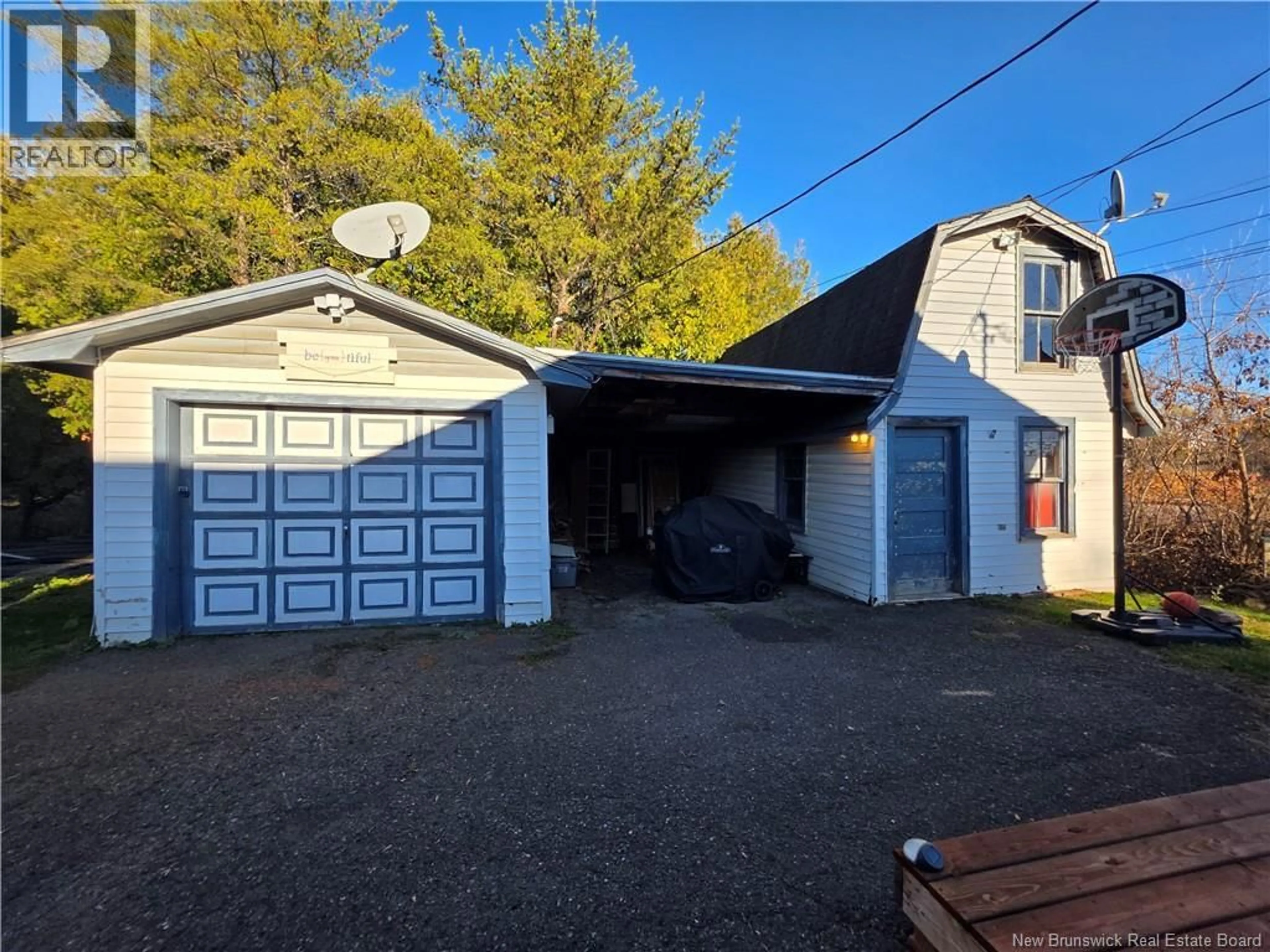 Indoor garage for 422 TOBIQUE STREET, Plaster Rock New Brunswick E7G3Z7