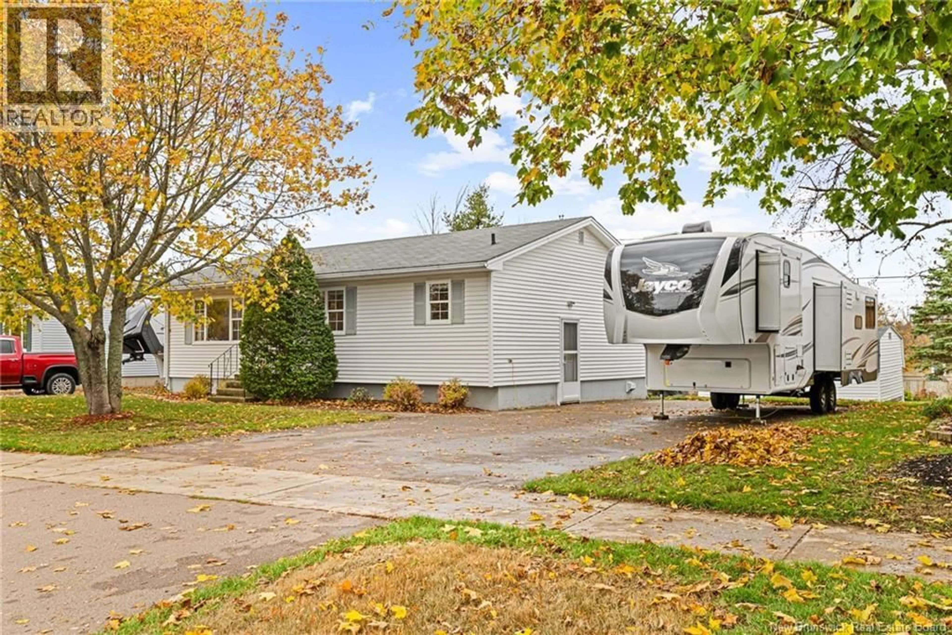 Home with vinyl exterior material, street for 75 NOTINGHAM DRIVE, Moncton New Brunswick E1A5J9