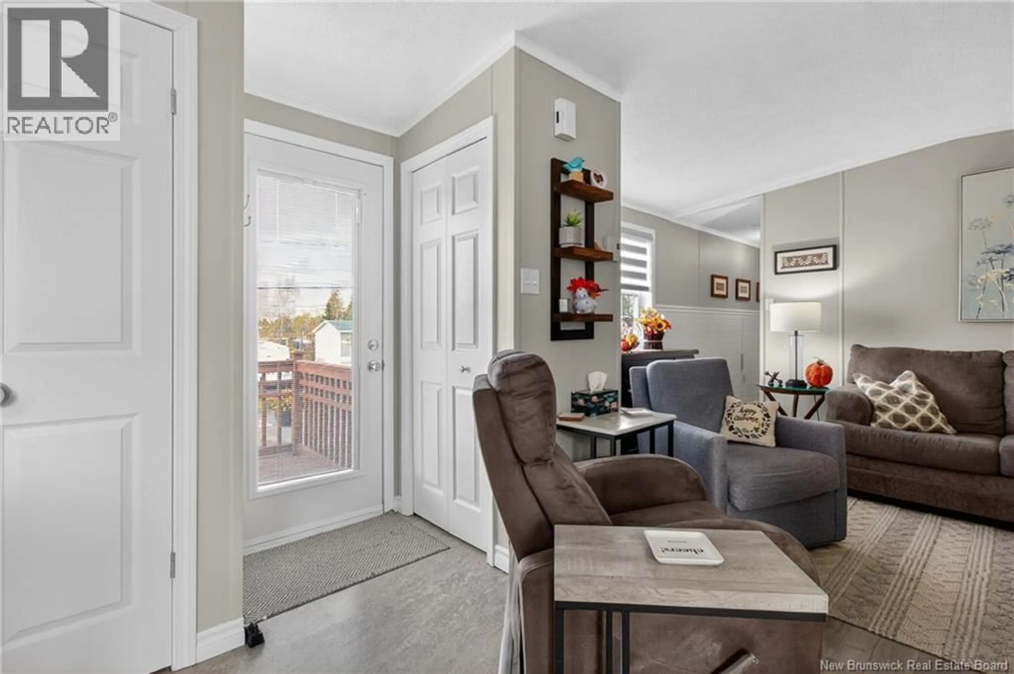 Living room with furniture, unknown for 22 RESTIGOUCHE, Dieppe New Brunswick E1A7N1