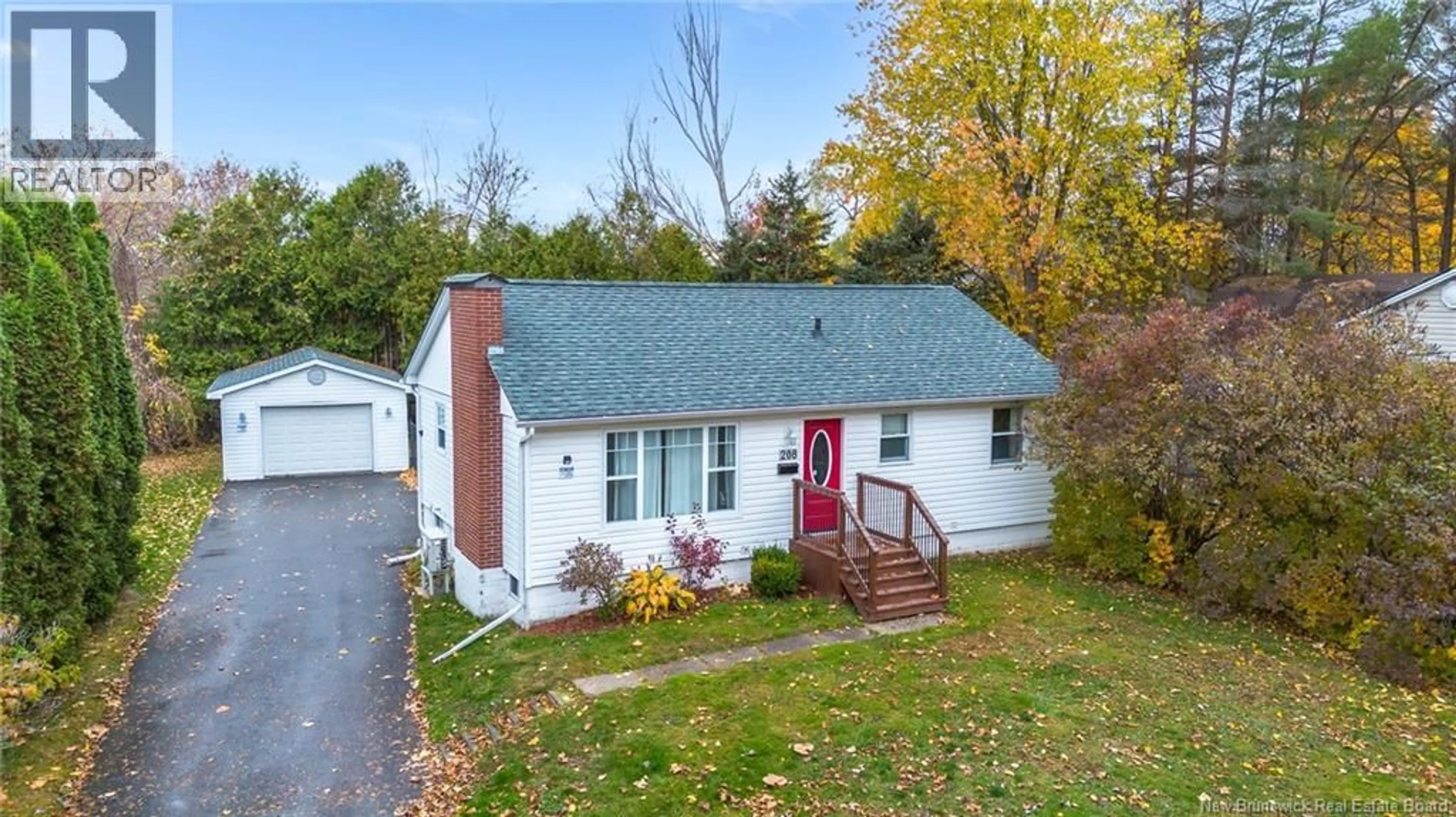 A pic from outside/outdoor area/front of a property/back of a property/a pic from drone, street for 208 MCNEILL AVENUE, Fredericton New Brunswick E3A1J6