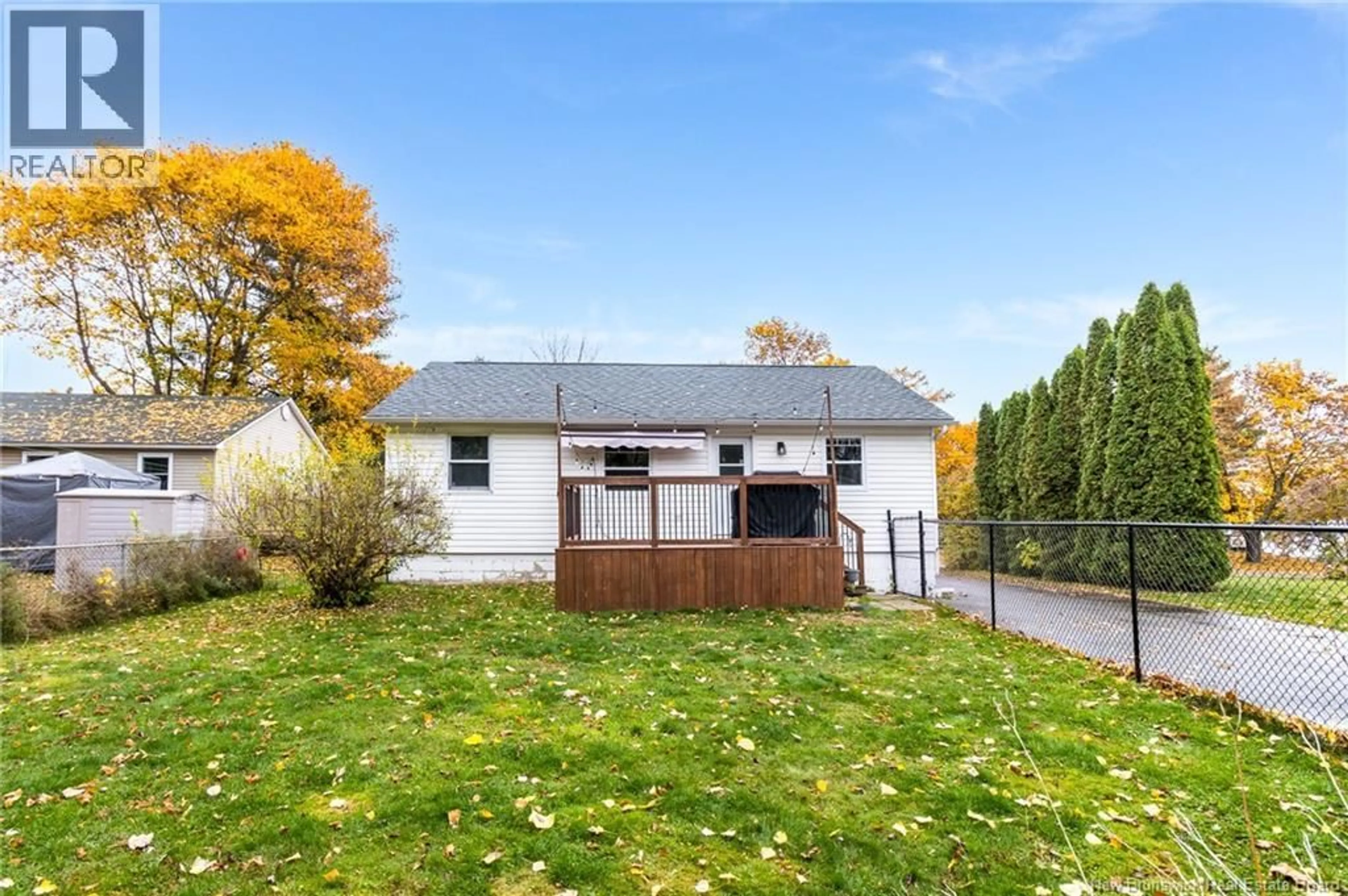 Home with vinyl exterior material, street for 208 MCNEILL AVENUE, Fredericton New Brunswick E3A1J6