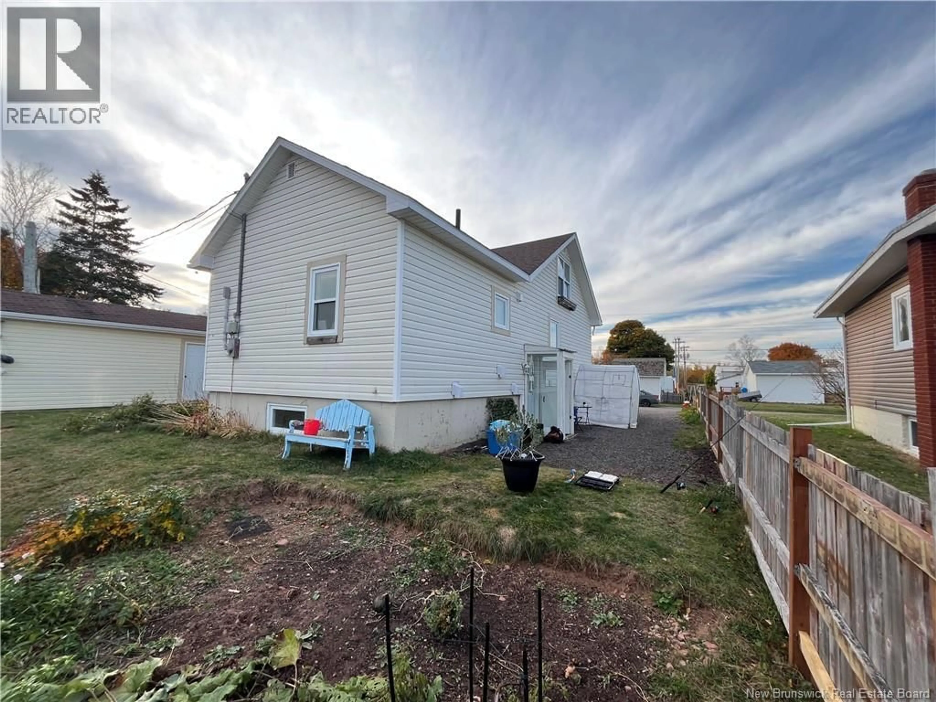 A pic from outside/outdoor area/front of a property/back of a property/a pic from drone, street for 144 DES SAULES, Shippagan New Brunswick E8S1K5