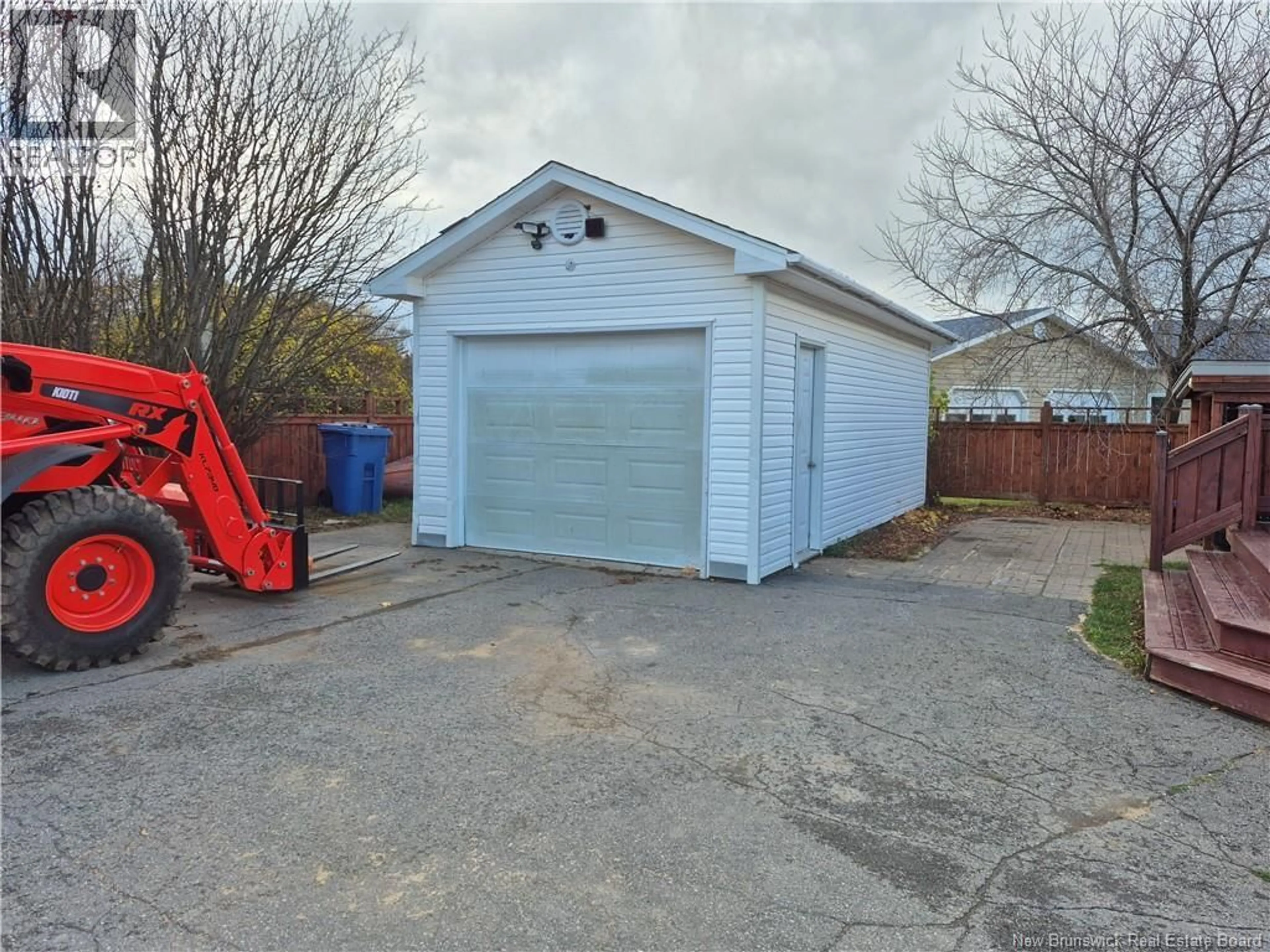 Shed for 542 RUE PRINCIPALE, Petit-Rocher New Brunswick E8J1J7