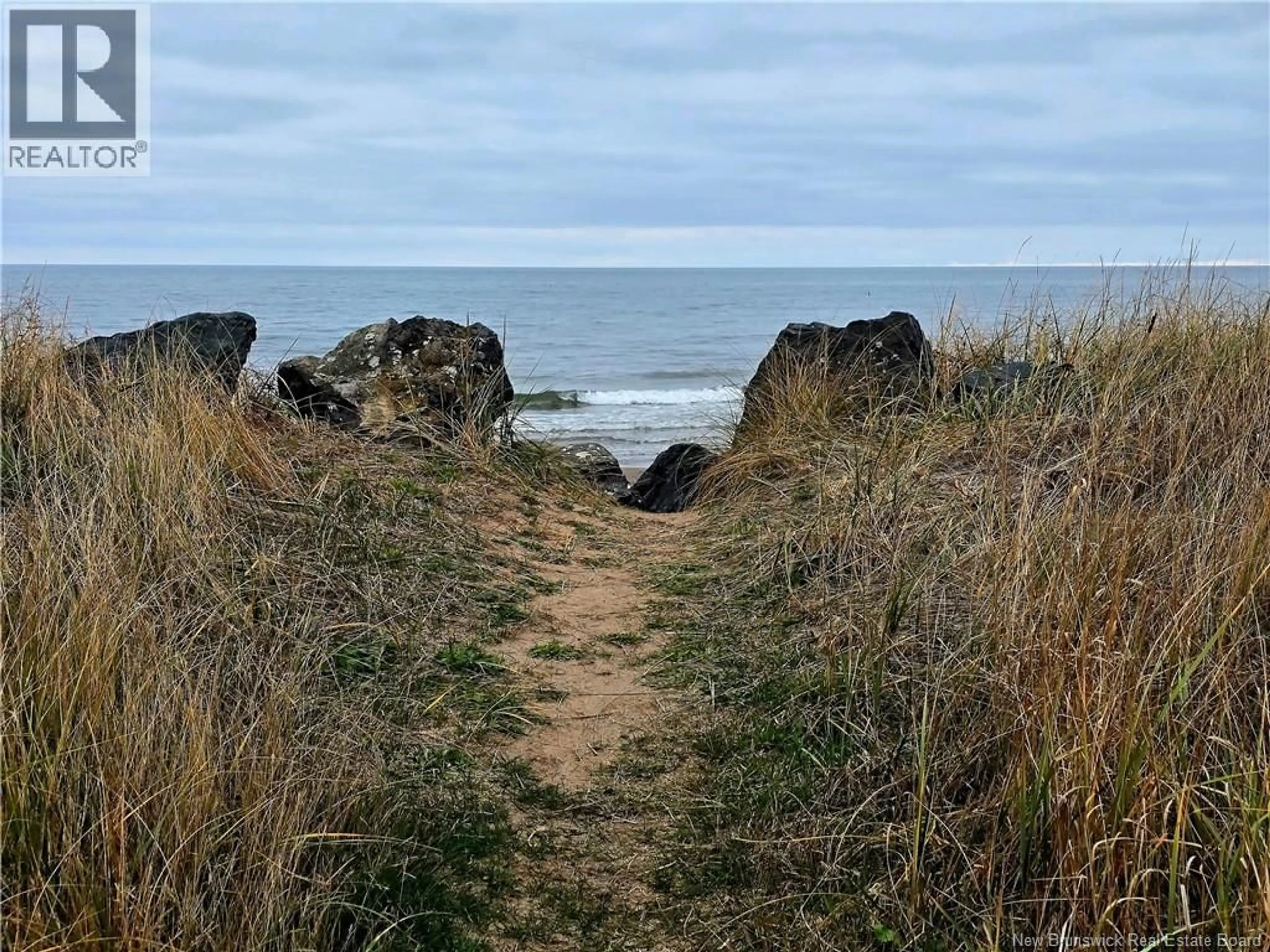 Blurry image for 46 RUE DE LA VIEILLE USINE STREET, Val-Comeau New Brunswick E1X4C2