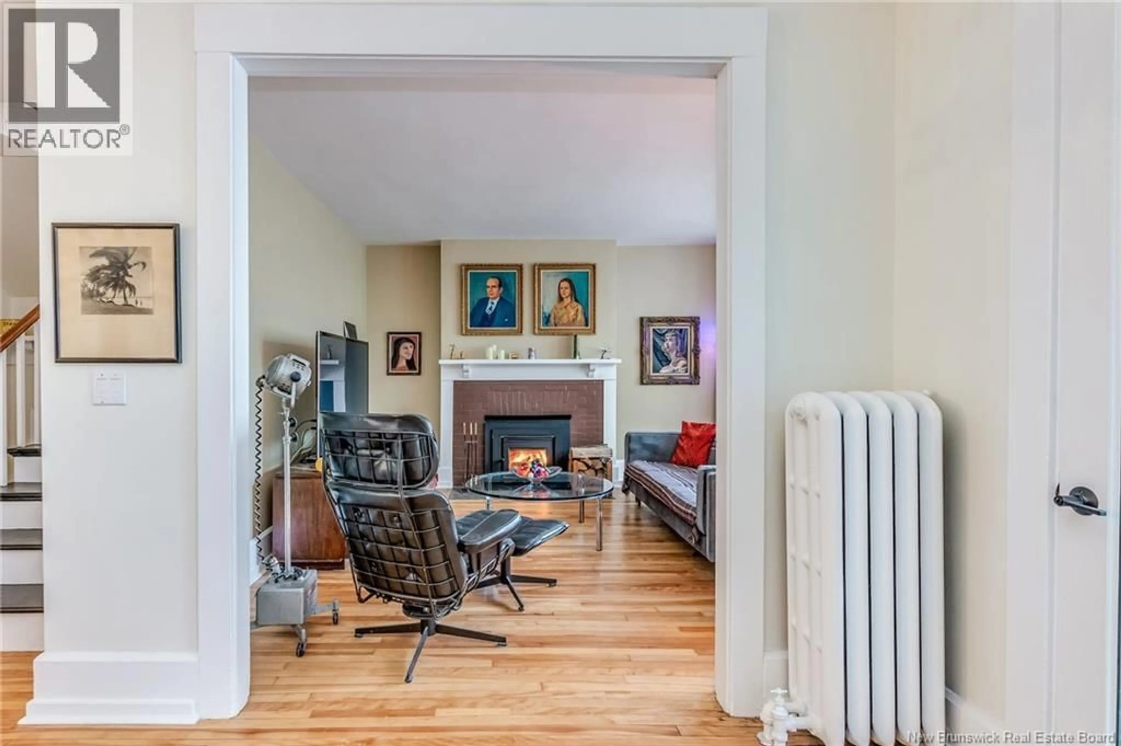 Living room with furniture, unknown for 20 QUEEN SQUARE SOUTH, Saint John New Brunswick E2L1R7