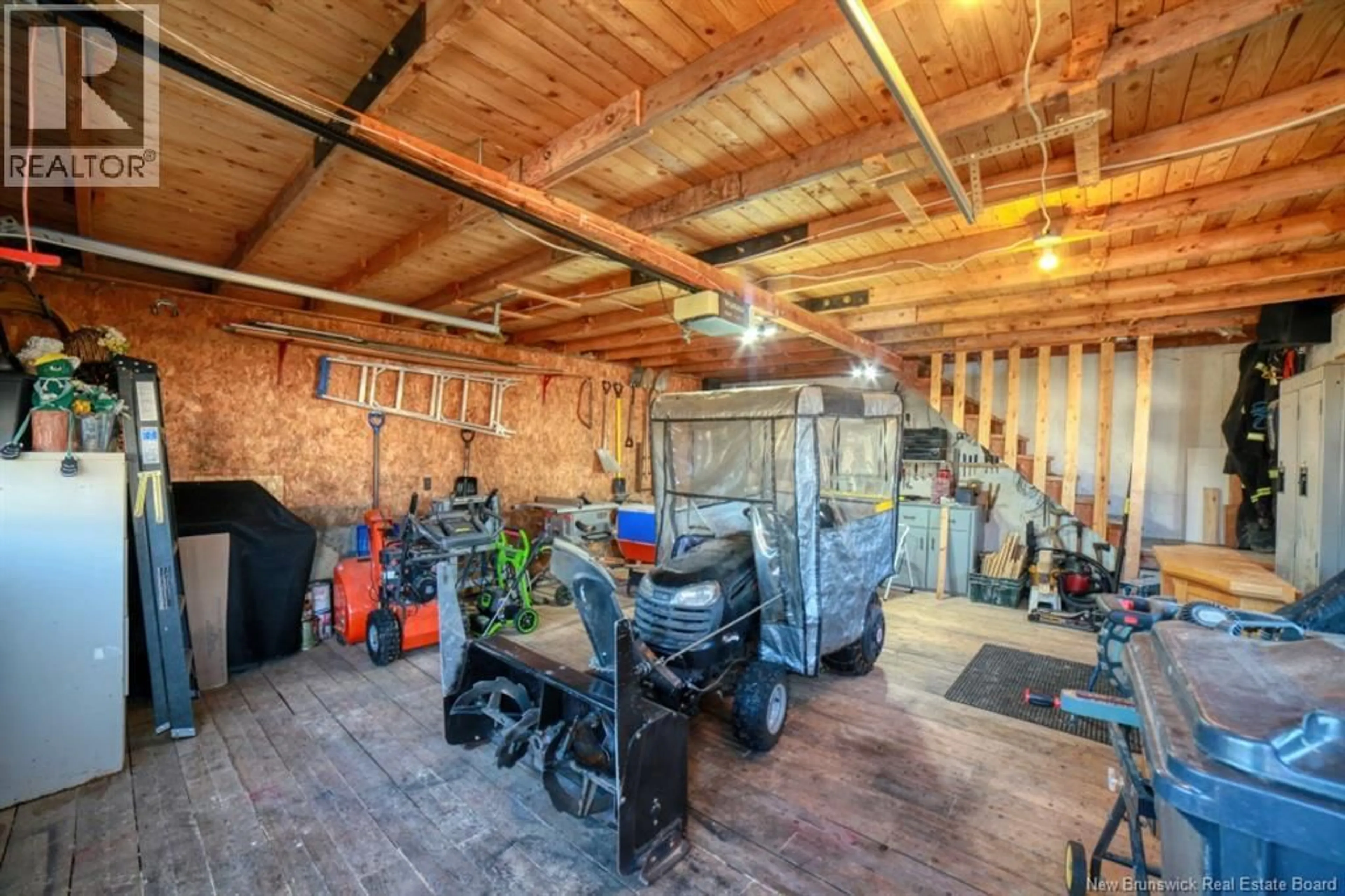 Indoor garage for 1669 NICHOLAS DENYS, Sainte-Rosette New Brunswick E8K3J9