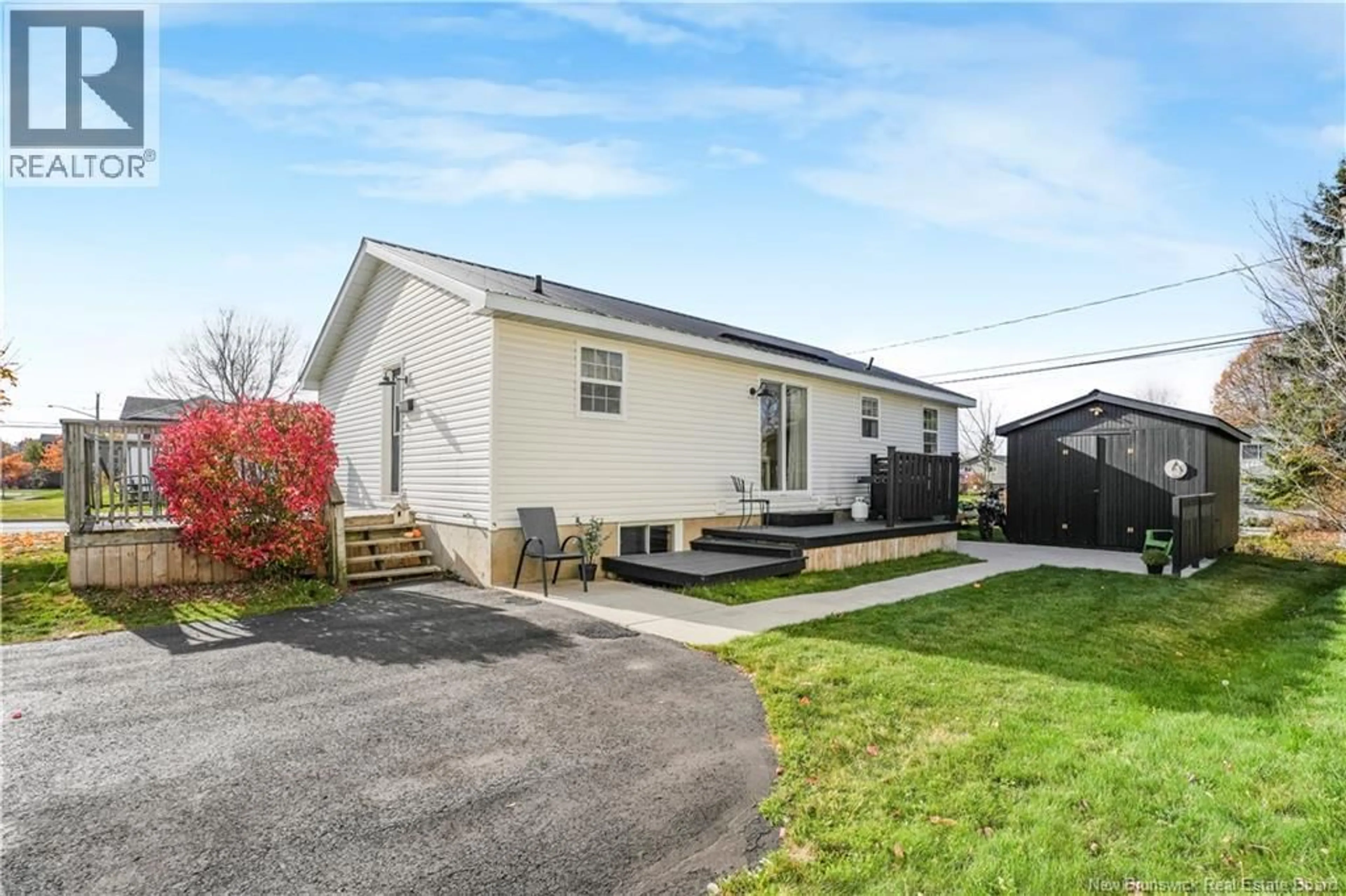 A pic from outside/outdoor area/front of a property/back of a property/a pic from drone, street for 235 MCNIGHT STREET, Fredericton New Brunswick E3A9R6