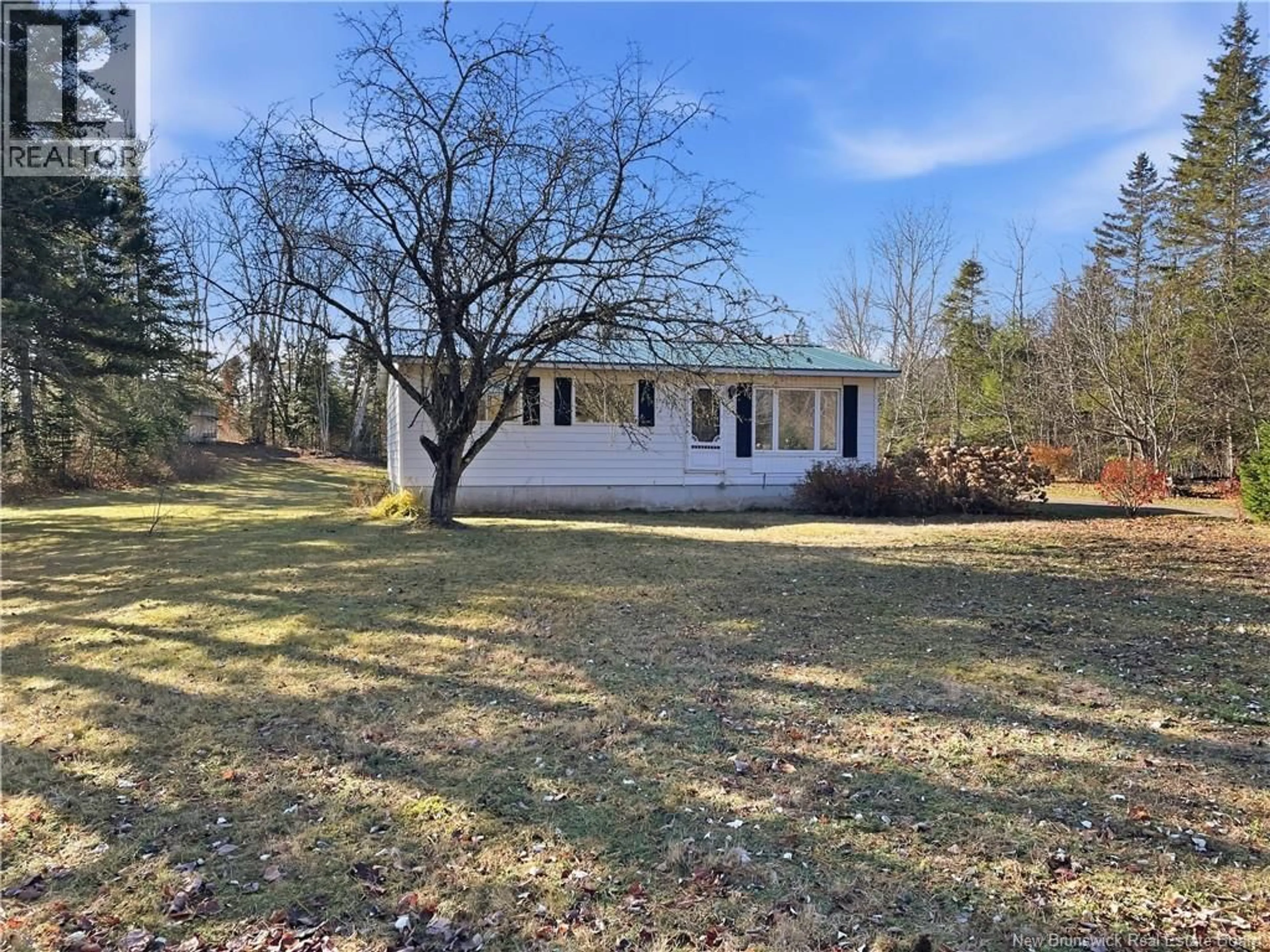 A pic from outside/outdoor area/front of a property/back of a property/a pic from drone, unknown for 28 875 ROUTE, Belleisle Creek New Brunswick E5P1E6