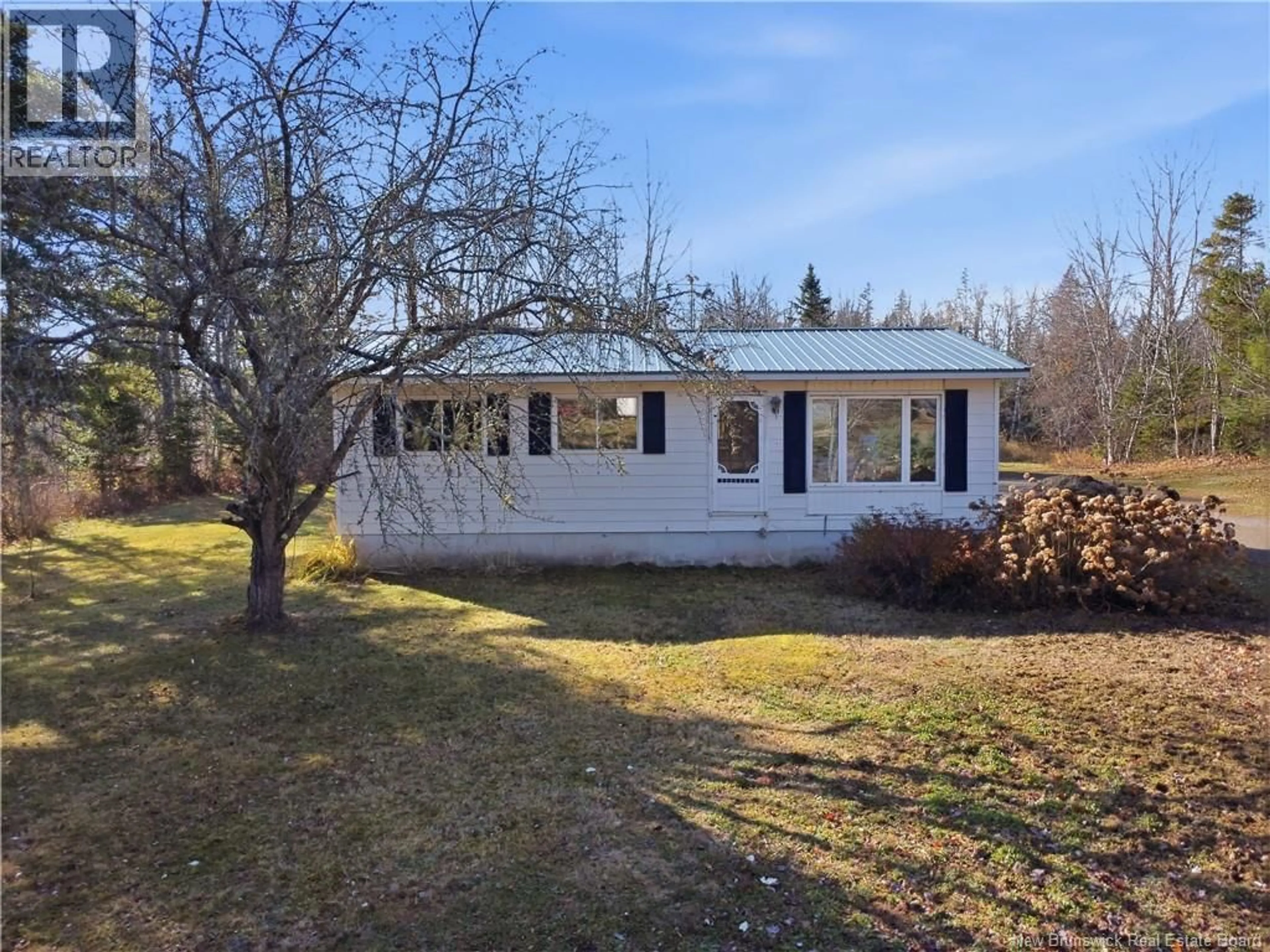 Home with vinyl exterior material, street for 28 875 ROUTE, Belleisle Creek New Brunswick E5P1E6