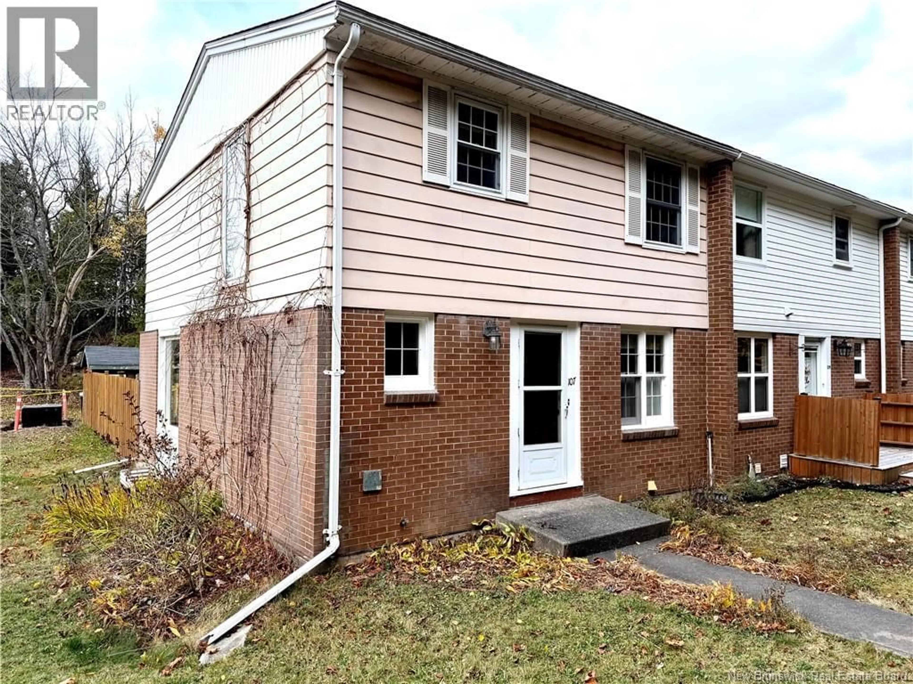 Unknown for 107 CANDLEWOOD LANE, Saint John New Brunswick E2K1Z5