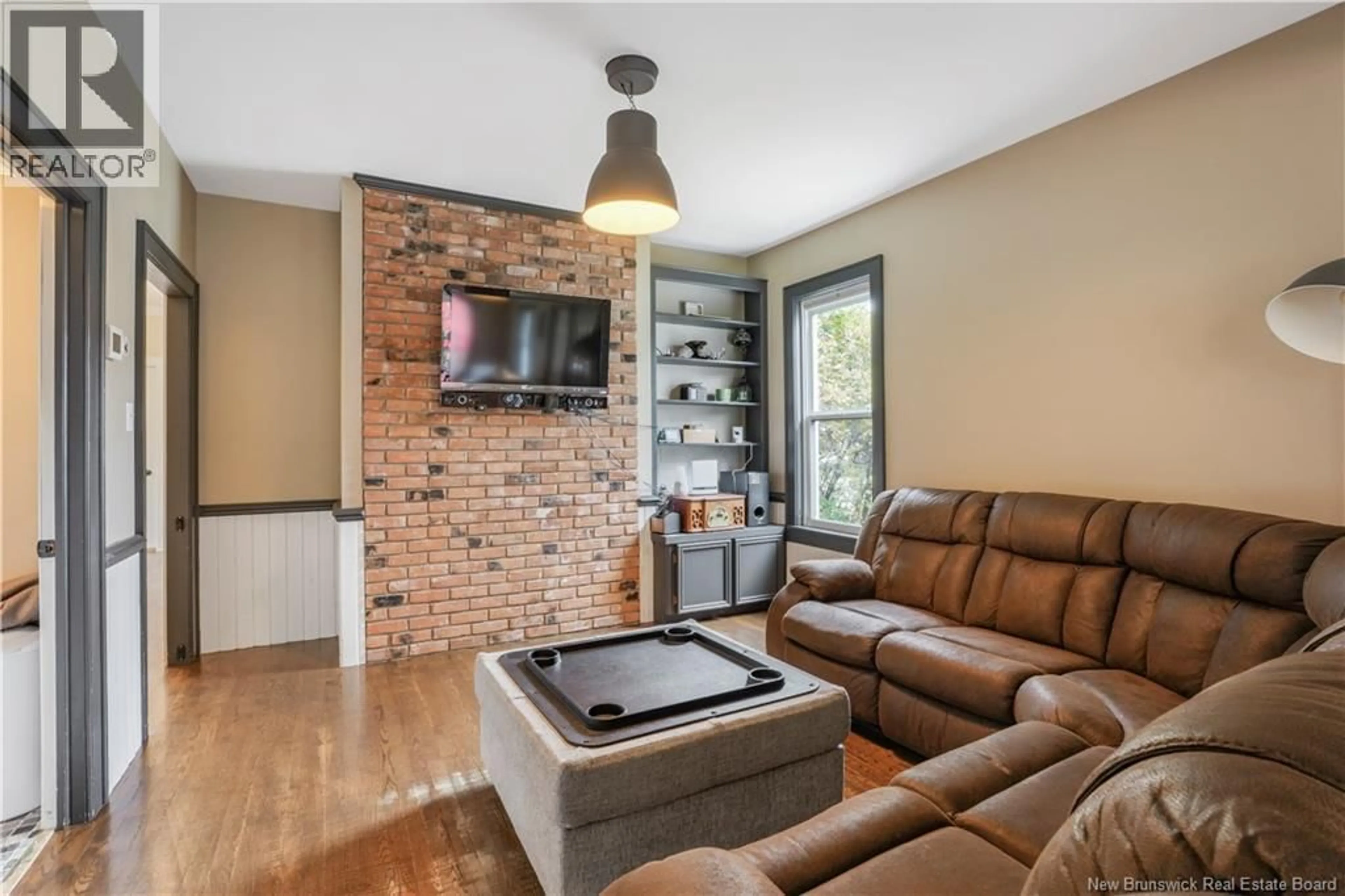 Living room with furniture, unknown for 292 SUNSET DRIVE, Fredericton New Brunswick E3A1A9