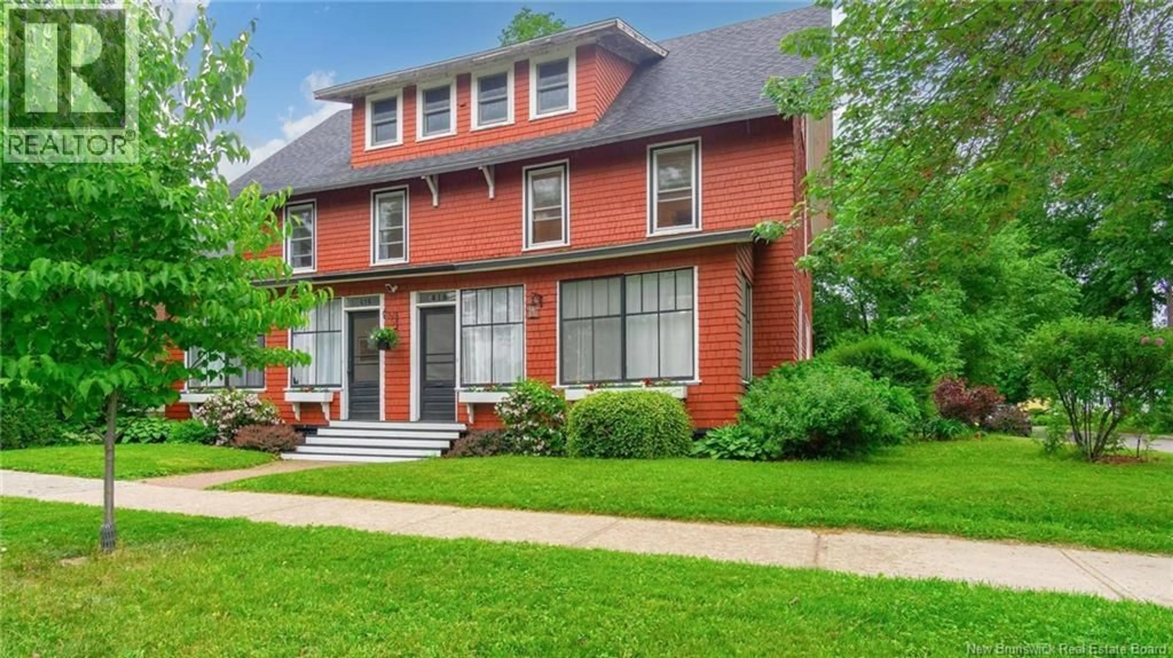 Home with brick exterior material, street for 416-418 UNIVERSITY AVENUE, Fredericton New Brunswick E3B4J3