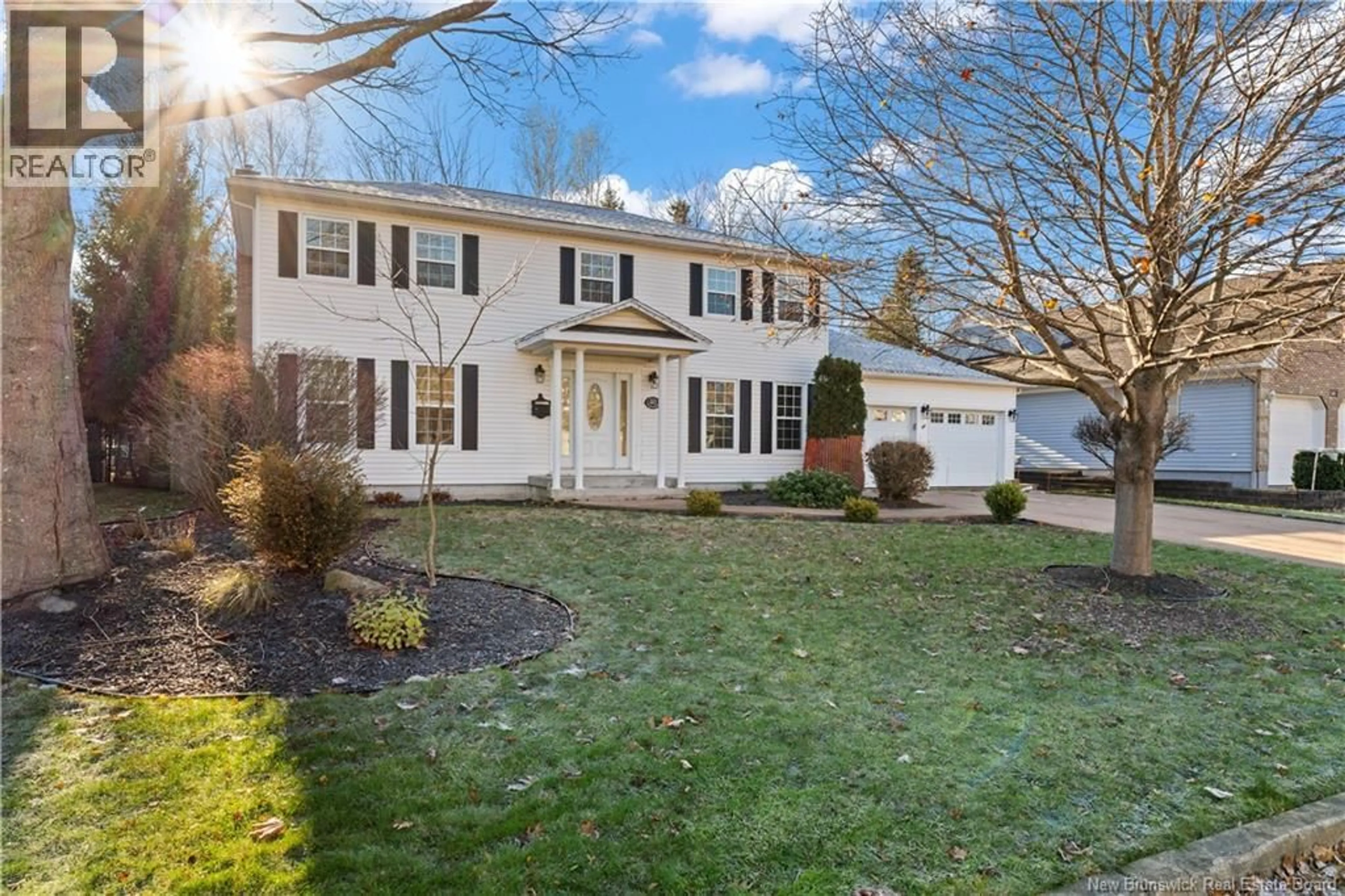 Home with vinyl exterior material, street for 40 CAMDEN, Moncton New Brunswick E1E4J6