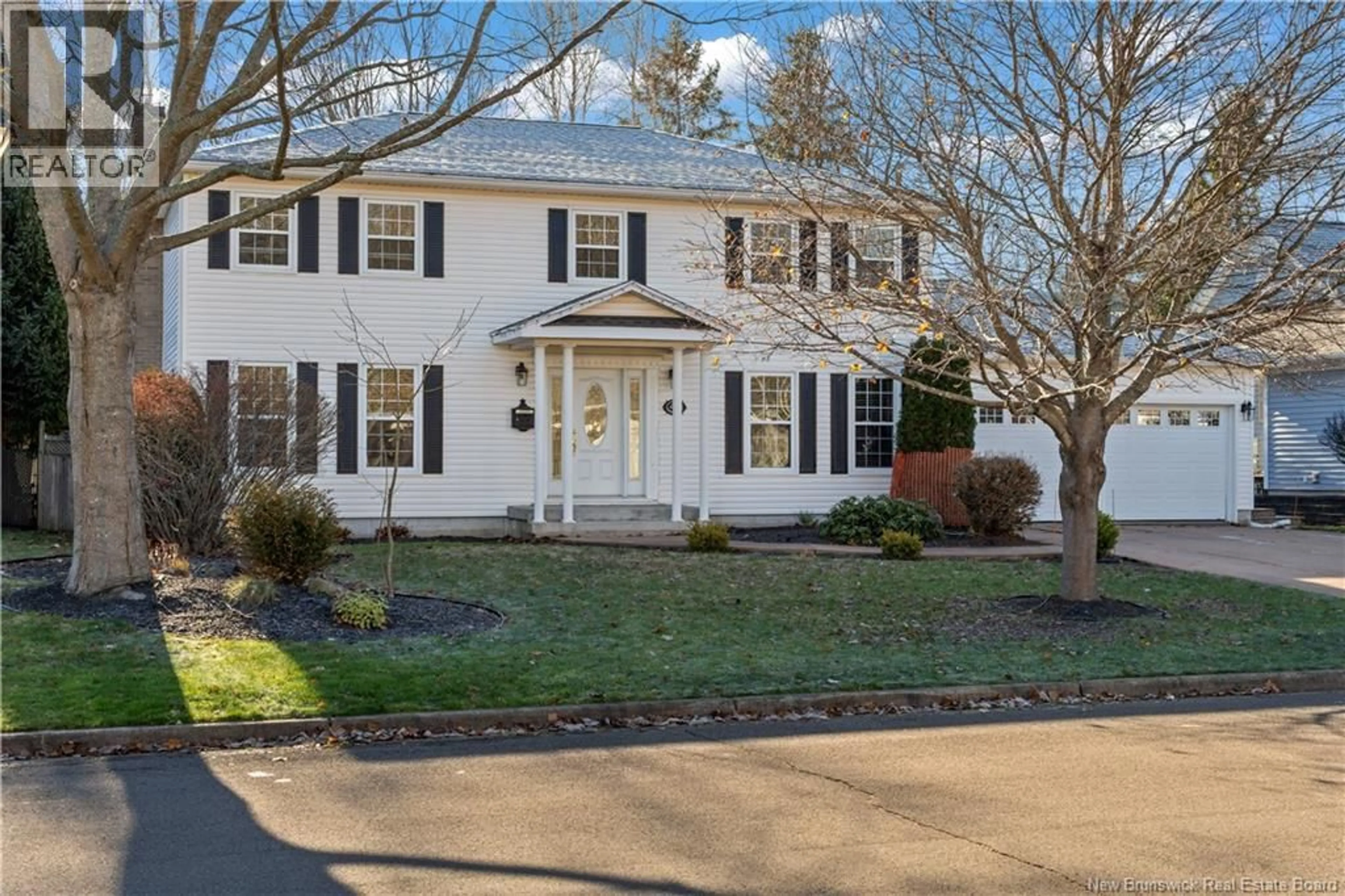 Home with vinyl exterior material, street for 40 CAMDEN, Moncton New Brunswick E1E4J6