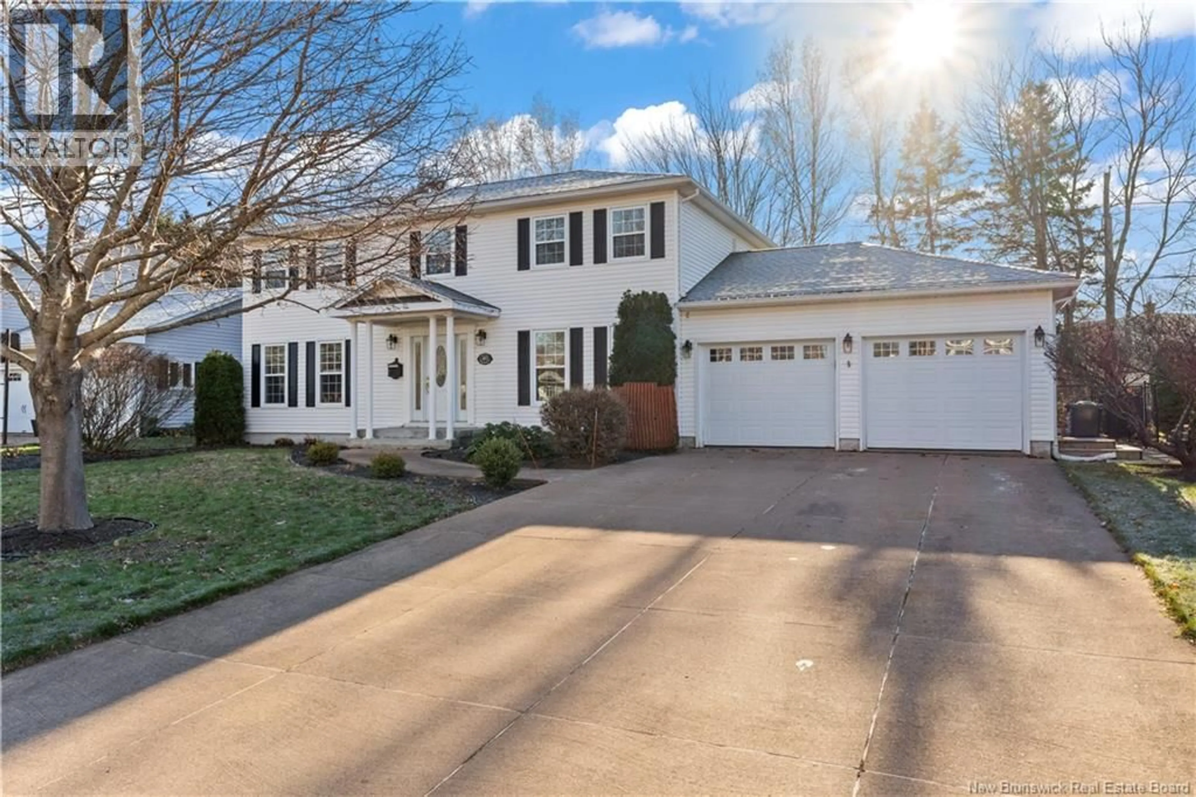 Home with vinyl exterior material, street for 40 CAMDEN, Moncton New Brunswick E1E4J6