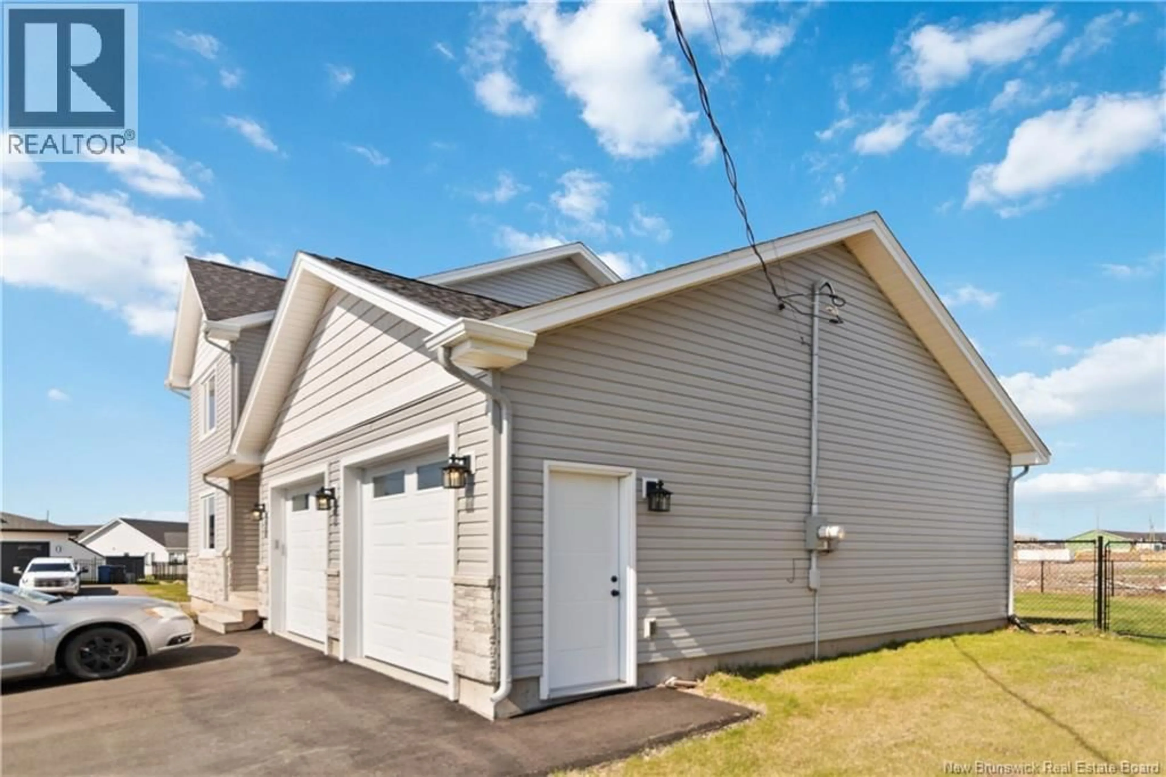 Home with vinyl exterior material, street for 2 ROBERT STREET, Shediac New Brunswick E4P0R2