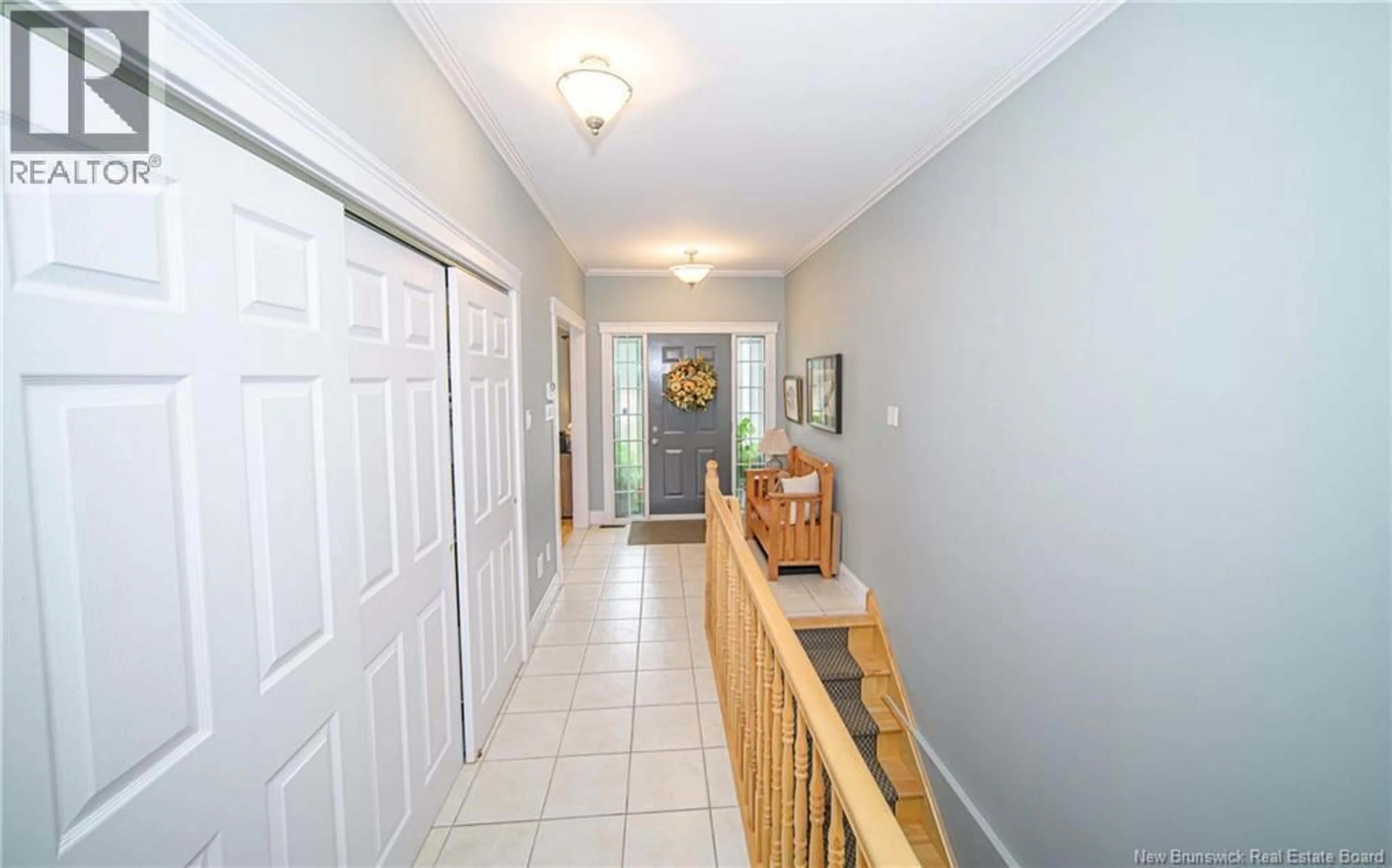 Indoor foyer for 200 DEERWOOD, Hanwell New Brunswick E3E1C1
