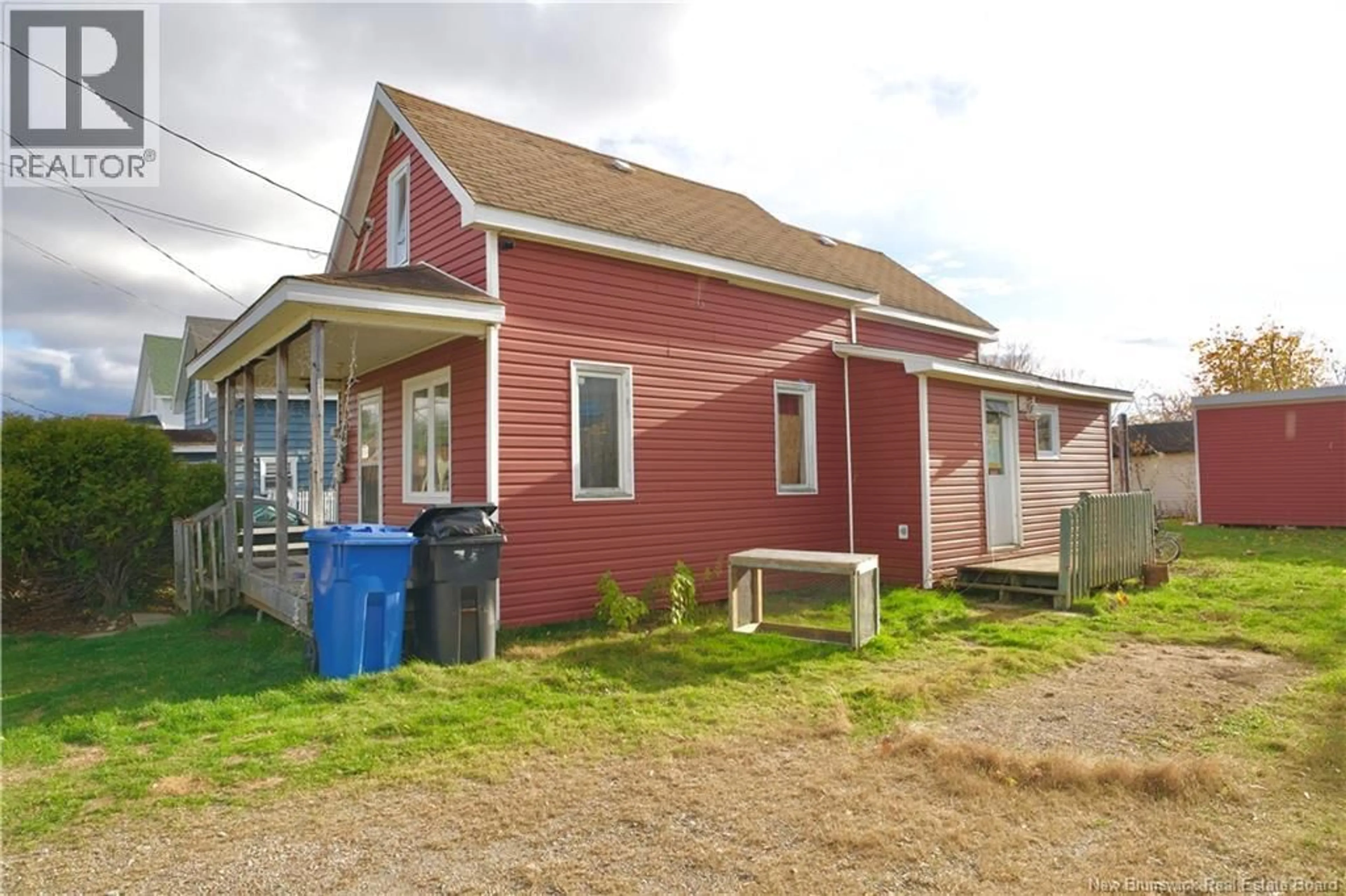 Shed for 1520 ST MARY AVENUE, Bathurst New Brunswick E2A2E3