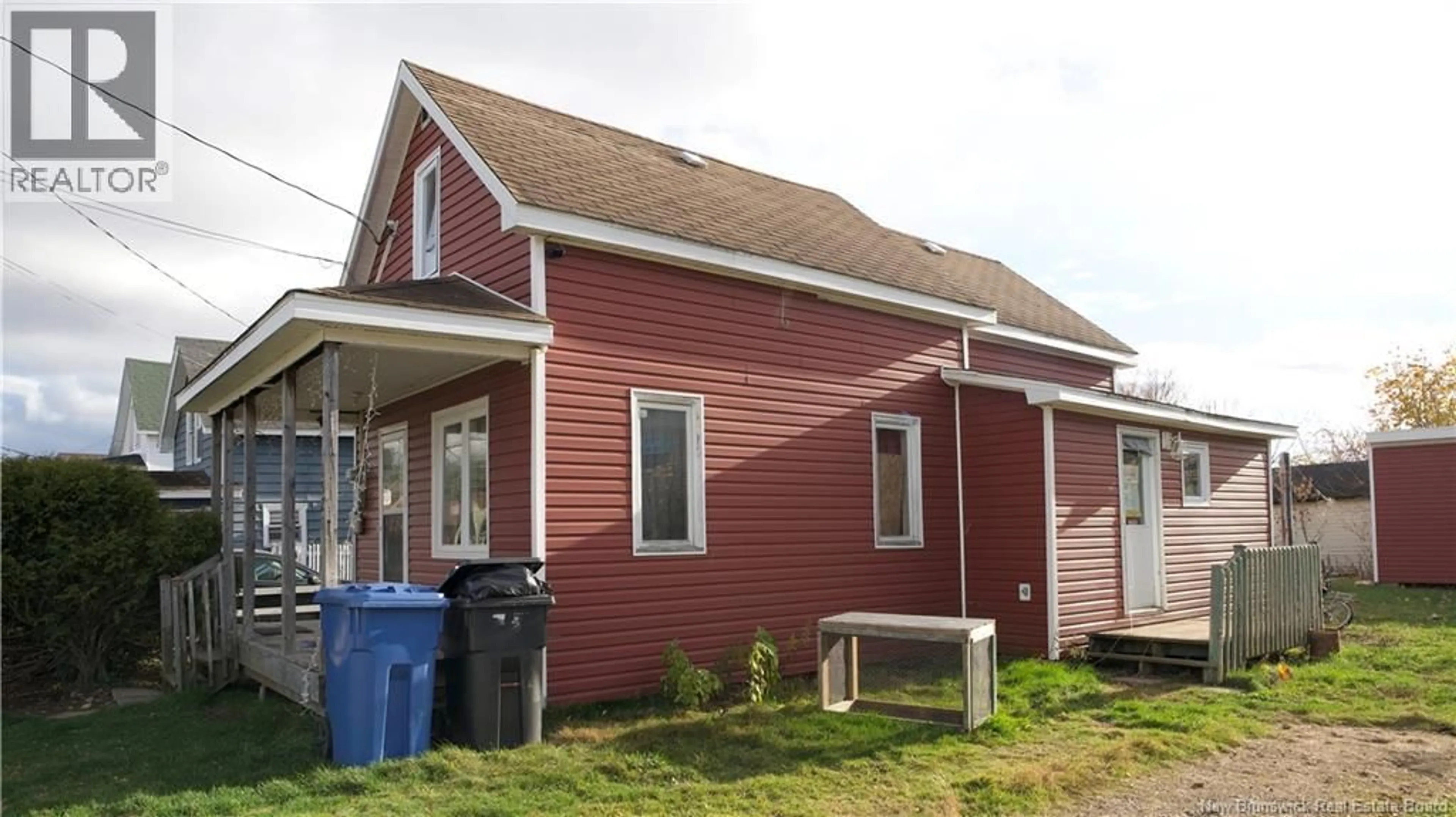 Shed for 1520 ST MARY AVENUE, Bathurst New Brunswick E2A2E3