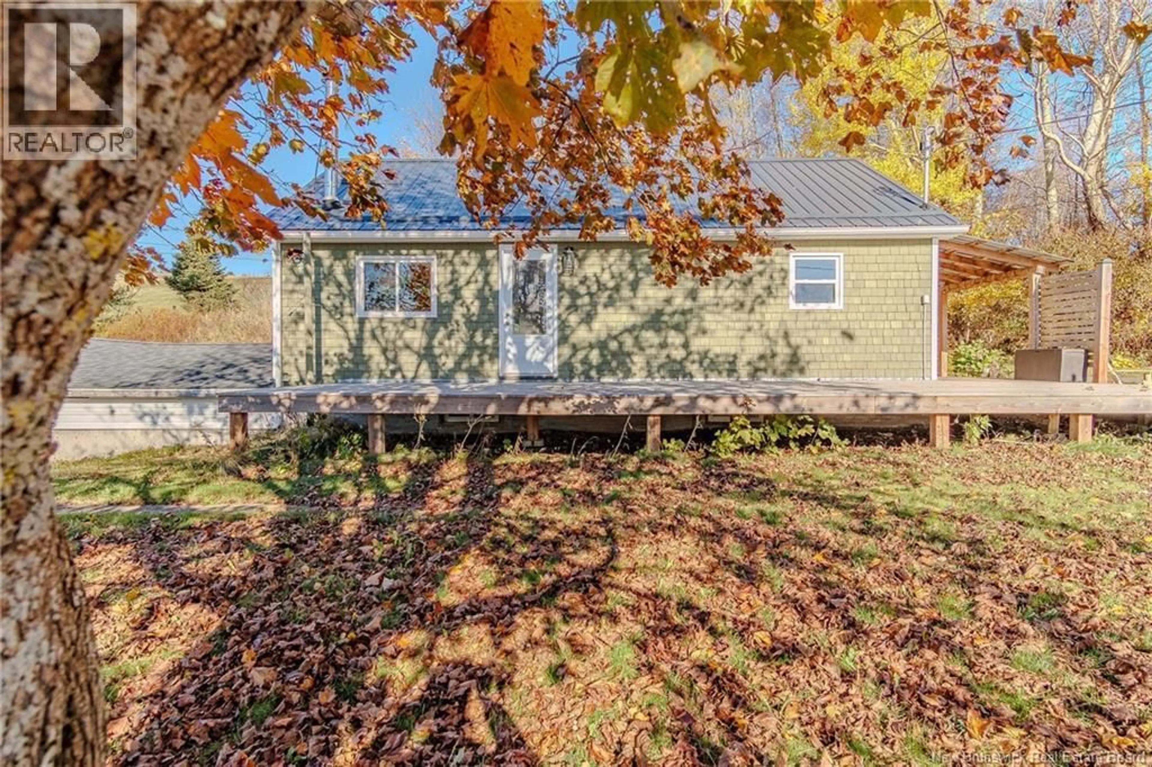 Home with vinyl exterior material, unknown for 3461 ROUTE 121, Apohaqui New Brunswick E5P1B2