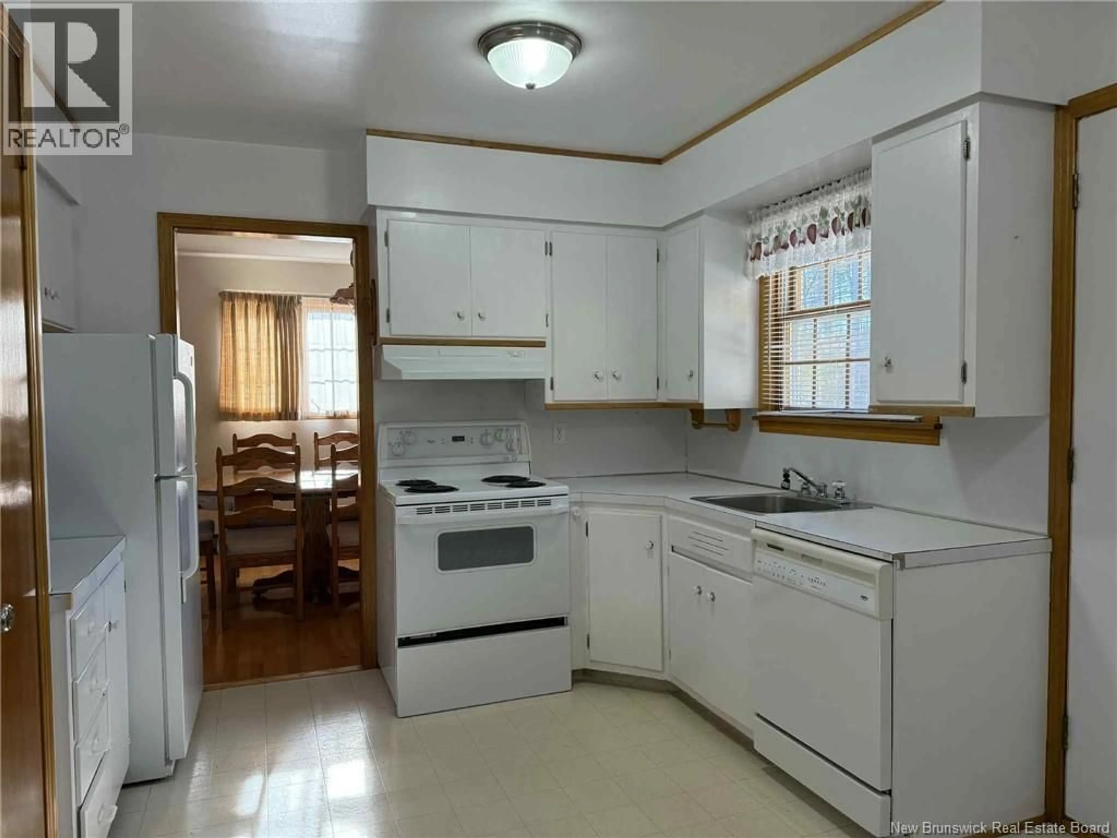Standard kitchen, unknown for 6 NICOL STREET, Miramichi New Brunswick E1N2Z4