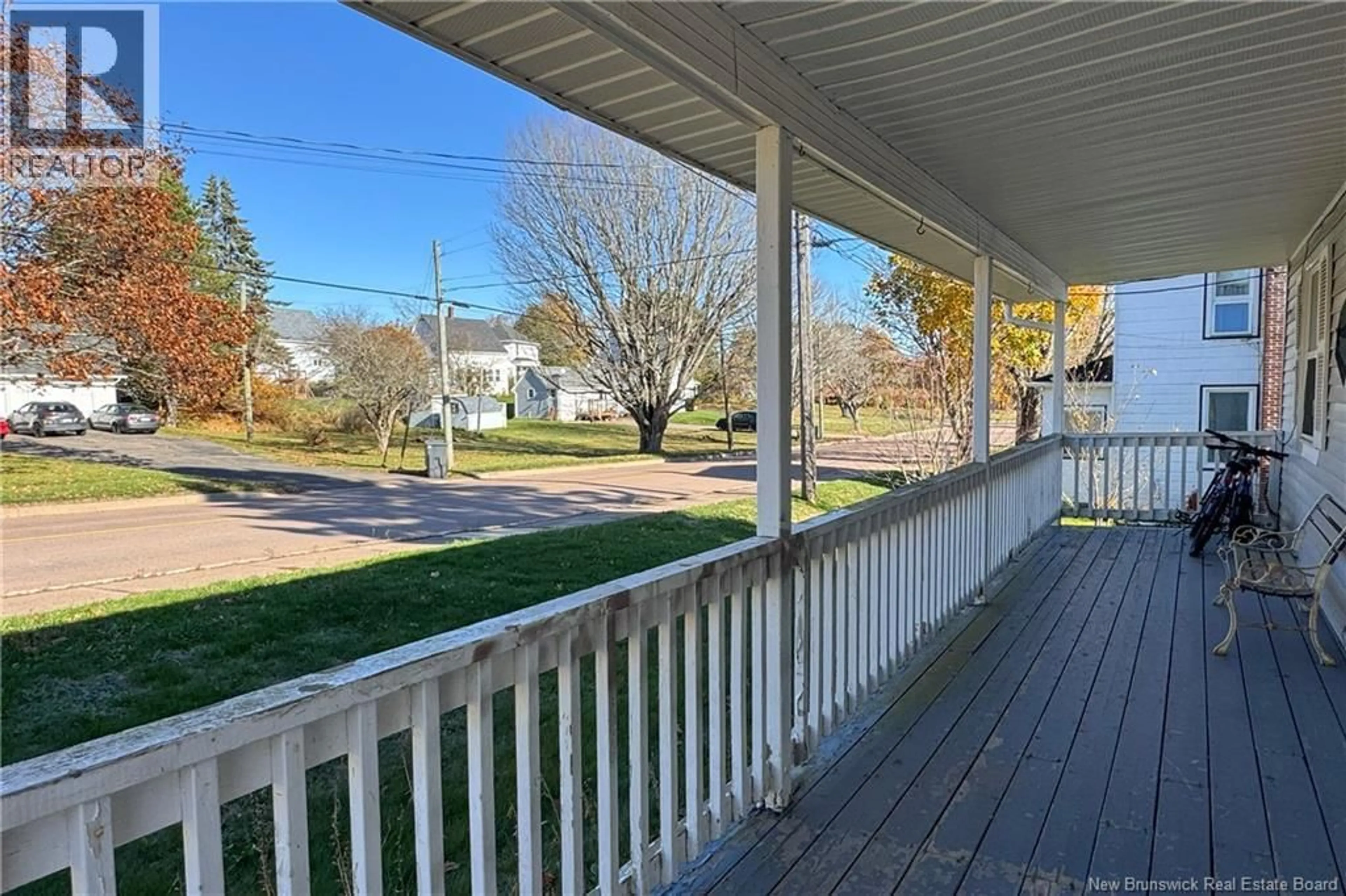 Patio, water/lake/river/ocean view for 128 YORK STREET, Sackville New Brunswick E4L4S1