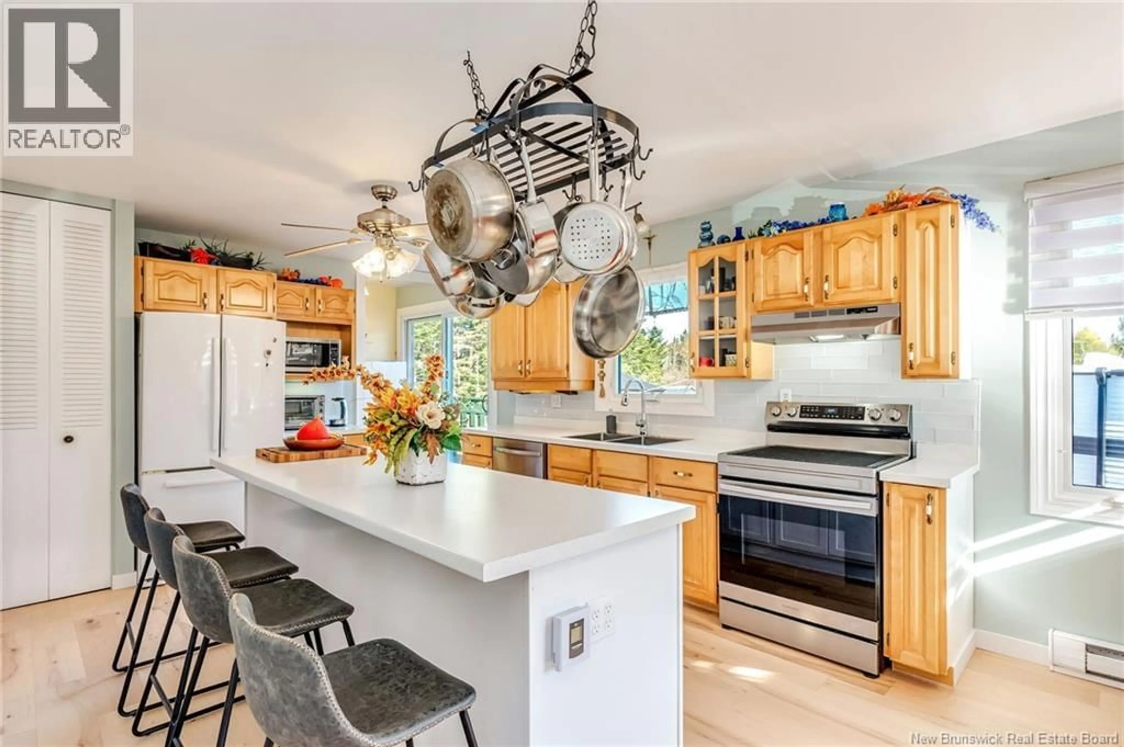 Open concept kitchen, ceramic/tile floor for 173 GOLDSWORTHY ROAD, Saint John New Brunswick E2J4V1