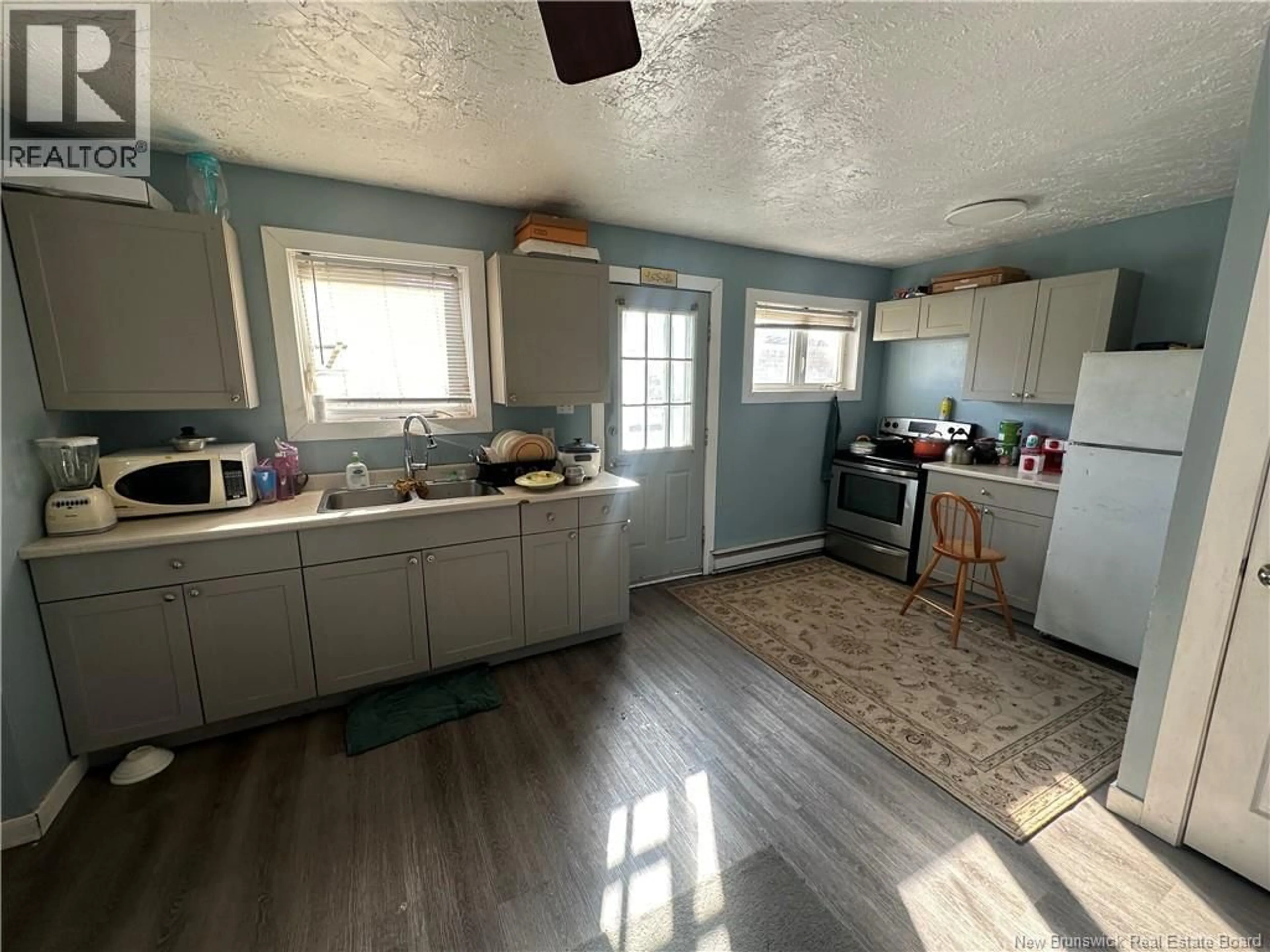 Unknown for 118 CEDAR, Moncton New Brunswick E1C7L4