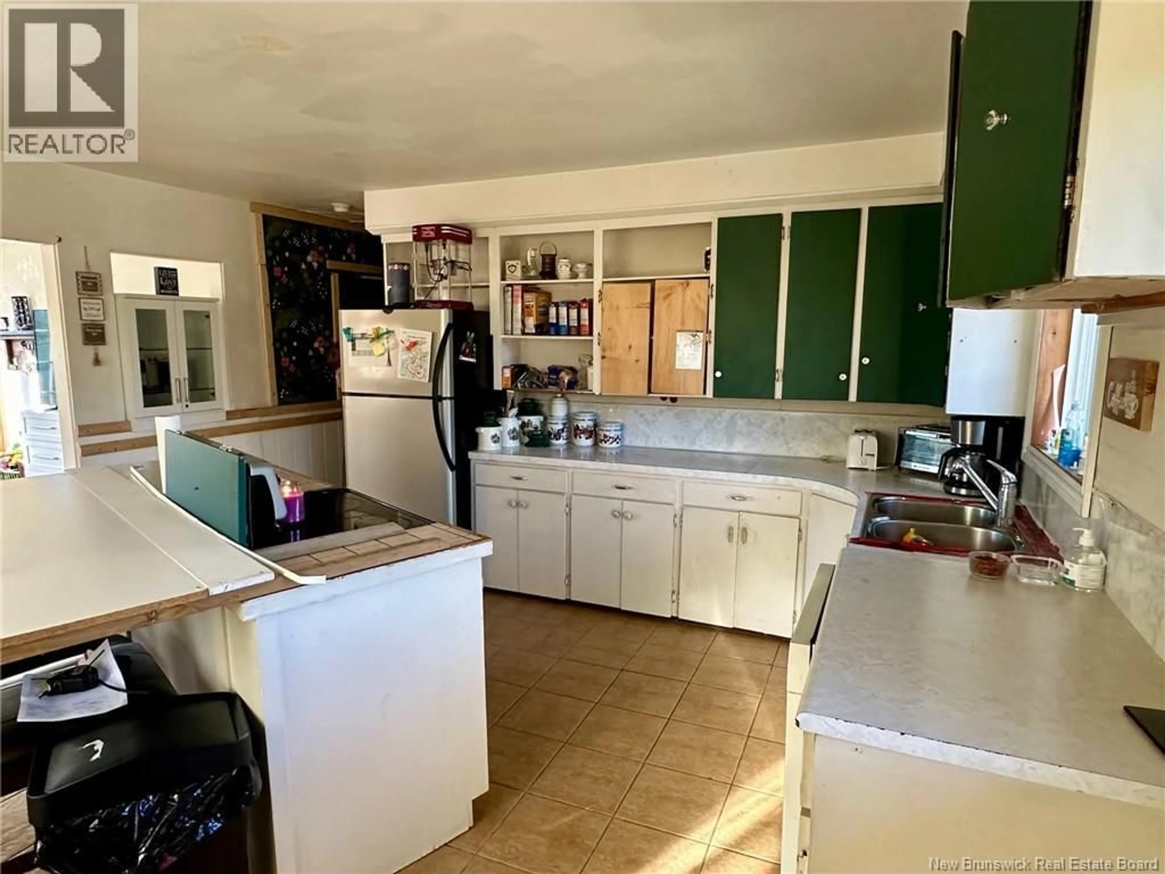 Open concept kitchen, ceramic/tile floor for 13625 ROUTE 105, Tilley New Brunswick E7H4A1