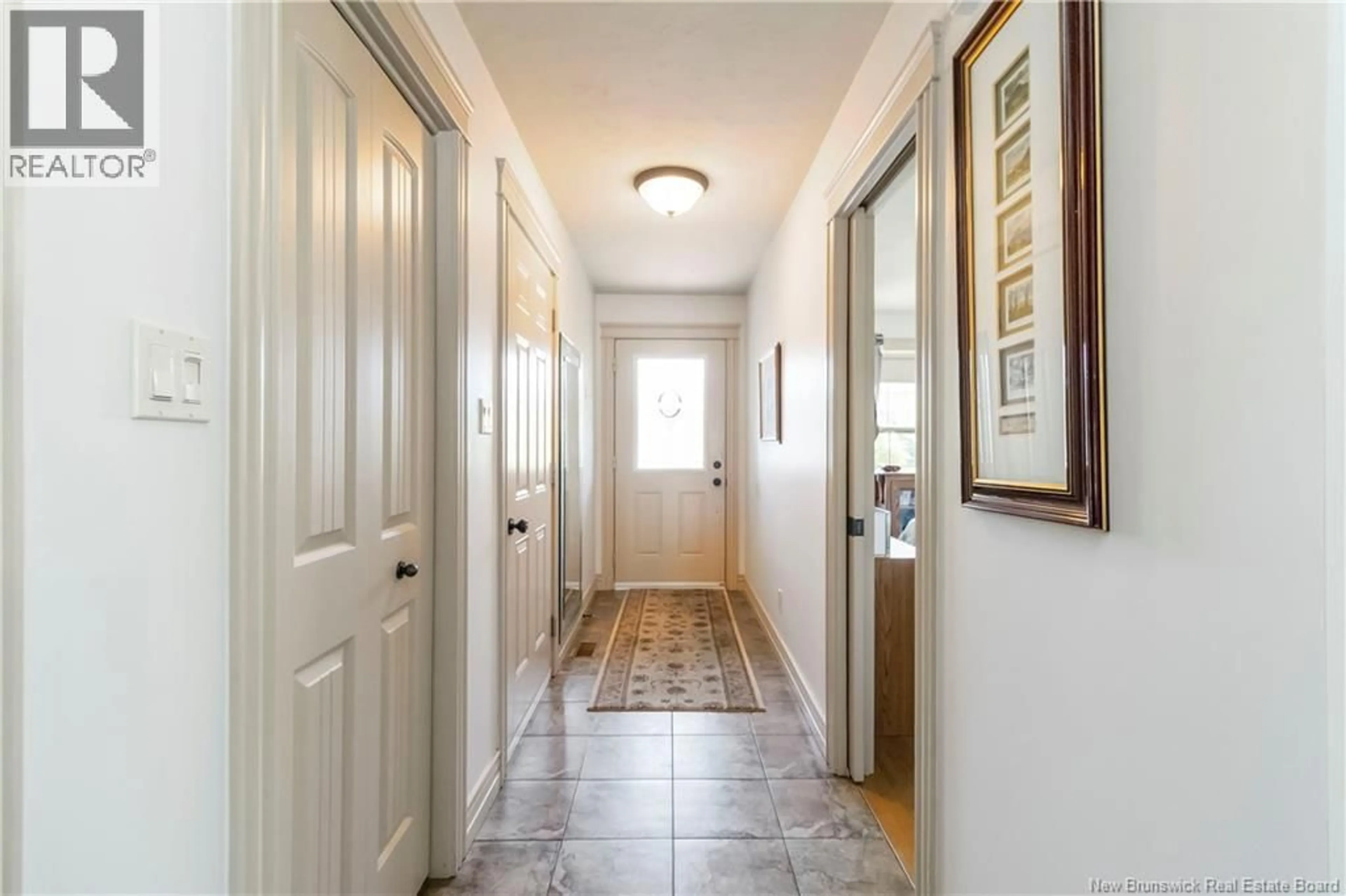 Indoor entryway for 47 NEWBERRY STREET, Moncton New Brunswick E1G5M5