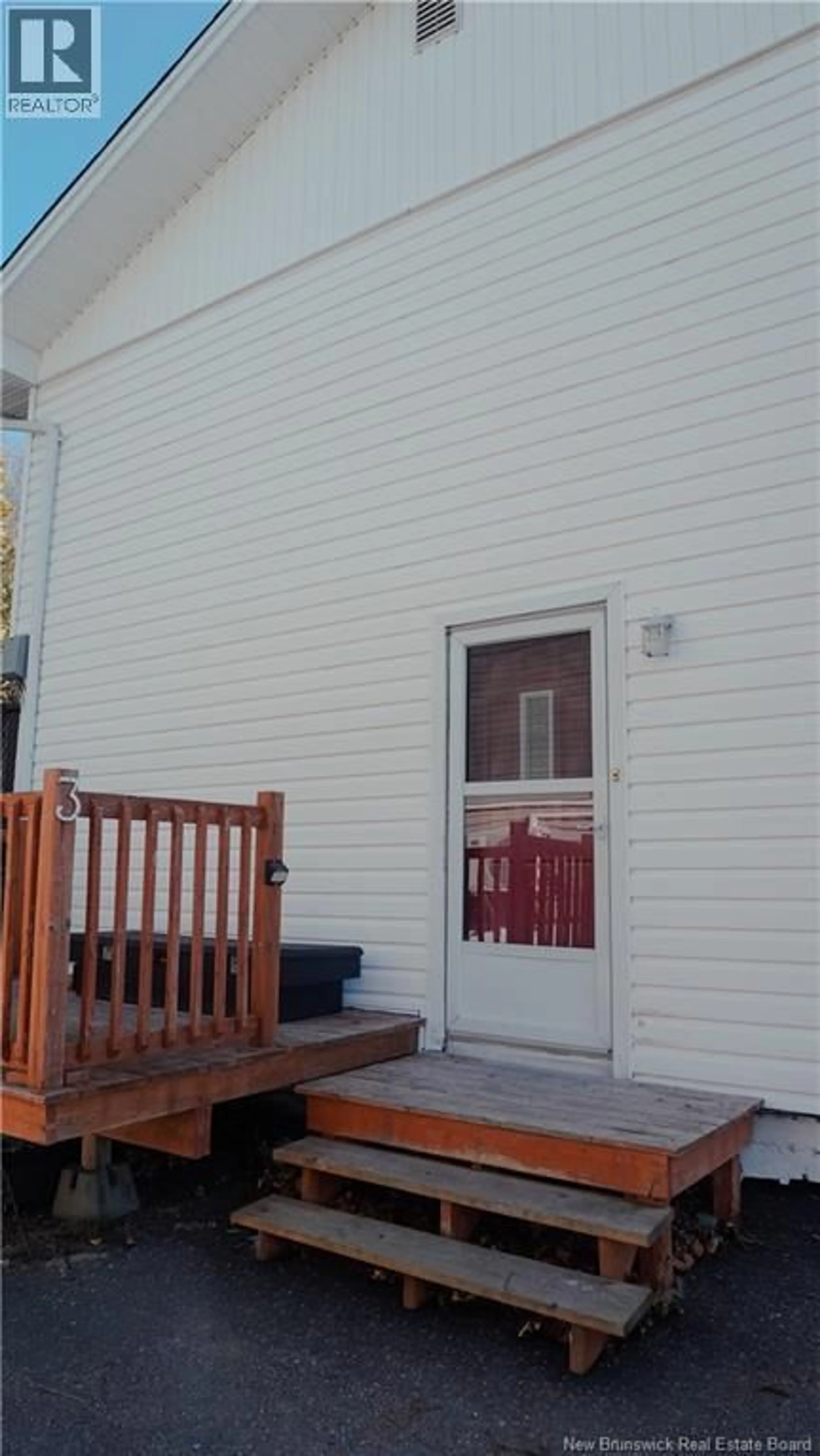 Unknown for 5 WILDWOOD, Saint John New Brunswick E2J2V9