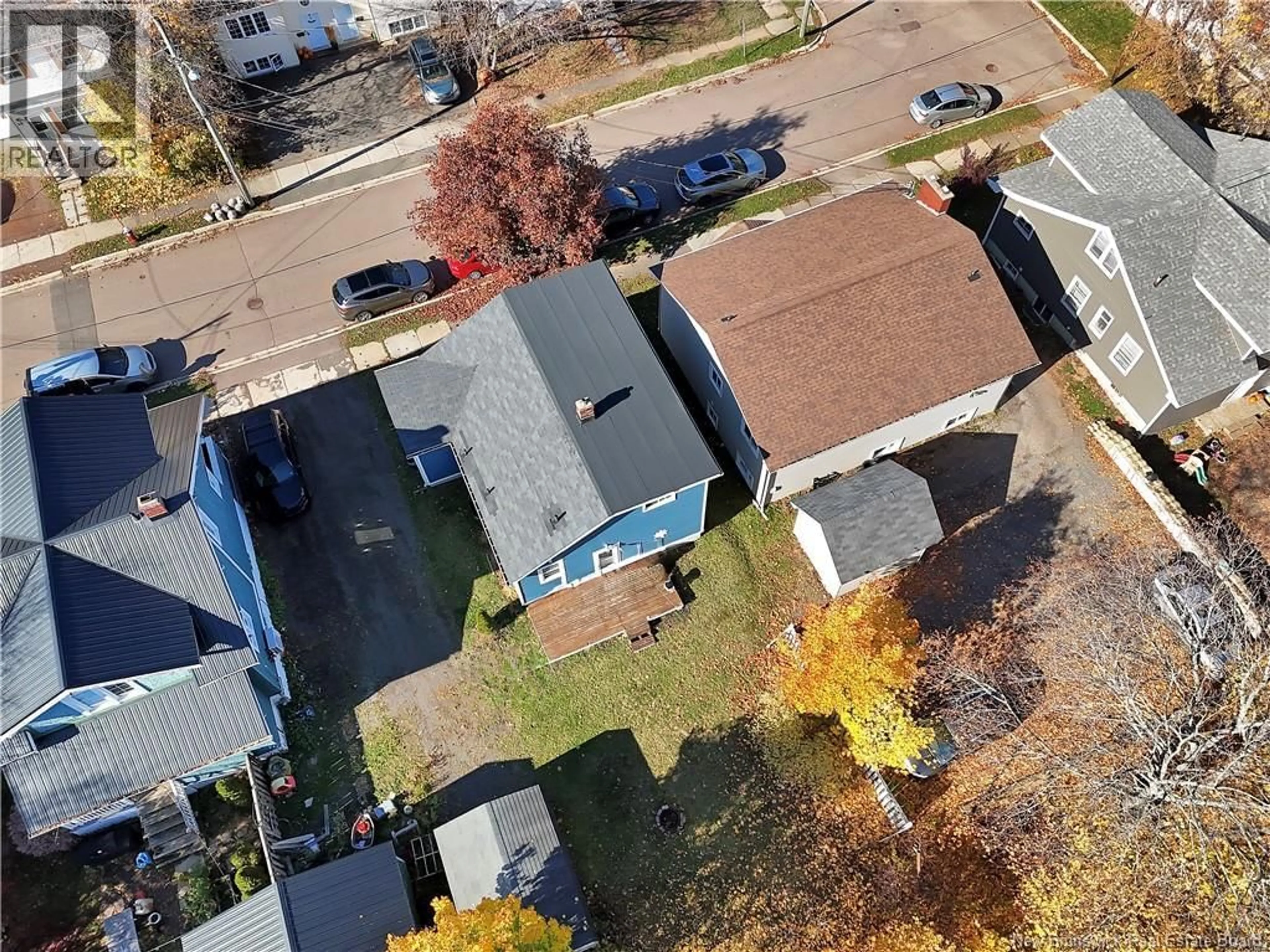 A pic from outside/outdoor area/front of a property/back of a property/a pic from drone, street for 23 HALLS, Moncton New Brunswick E1C5B1