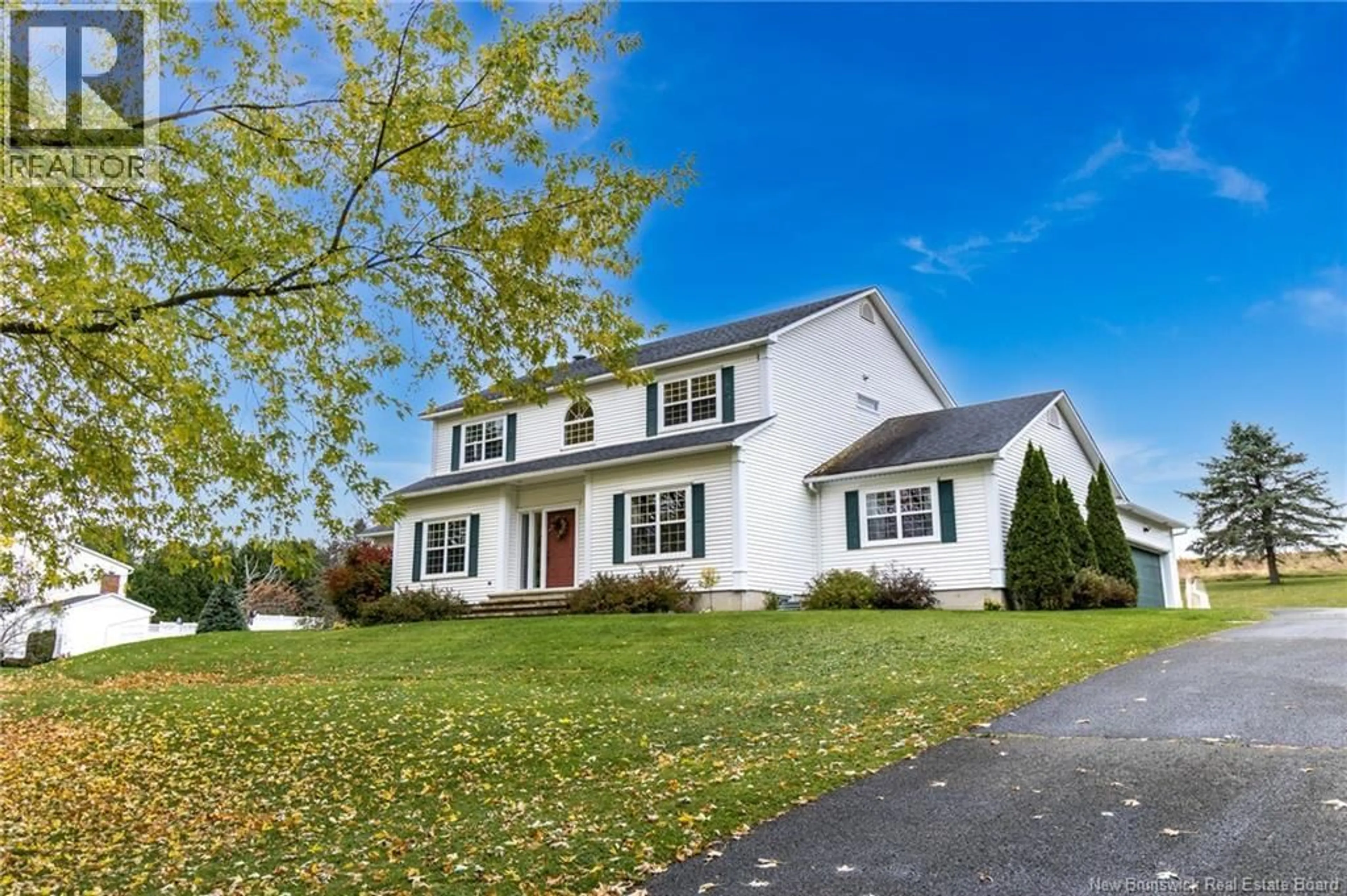 Home with vinyl exterior material, street for 420 RVIERVIEW DRIVE, Florenceville-Bristol New Brunswick E7L3M9