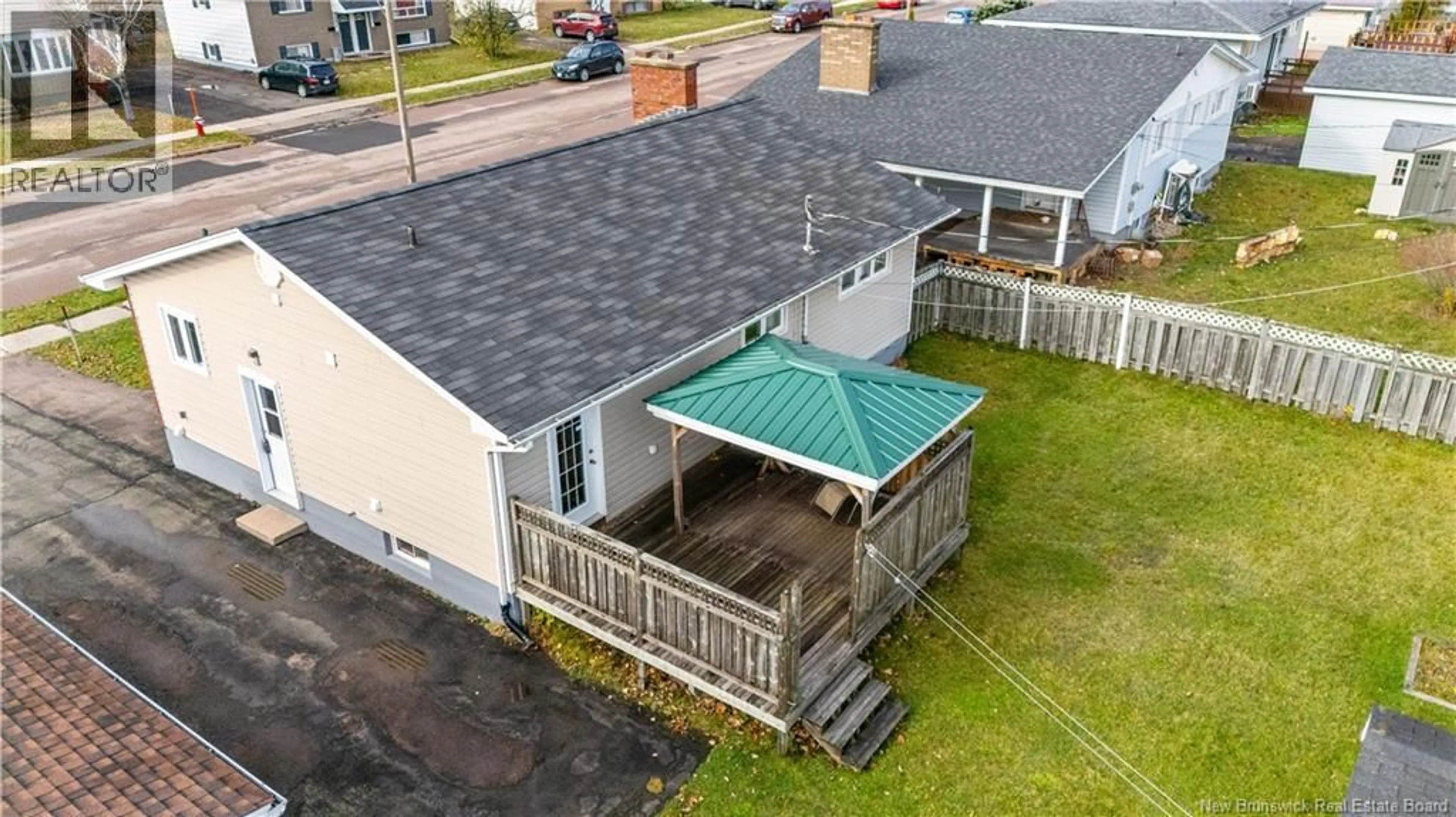A pic from outside/outdoor area/front of a property/back of a property/a pic from drone, unknown for 171 AYER AVENUE, Moncton New Brunswick E1C8H1