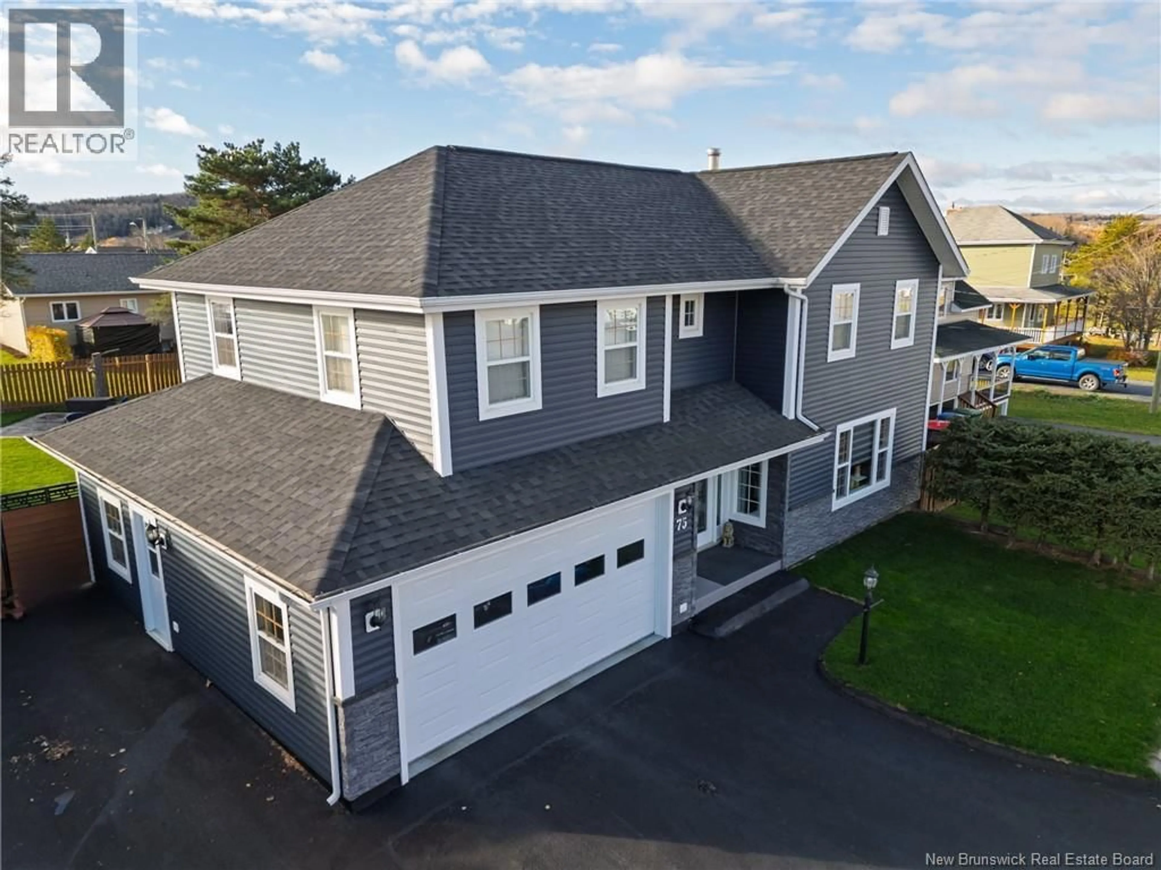 A pic from outside/outdoor area/front of a property/back of a property/a pic from drone, unknown for 75 DELANEY STREET, Grand-Sault/Grand Falls New Brunswick E3Y1A6
