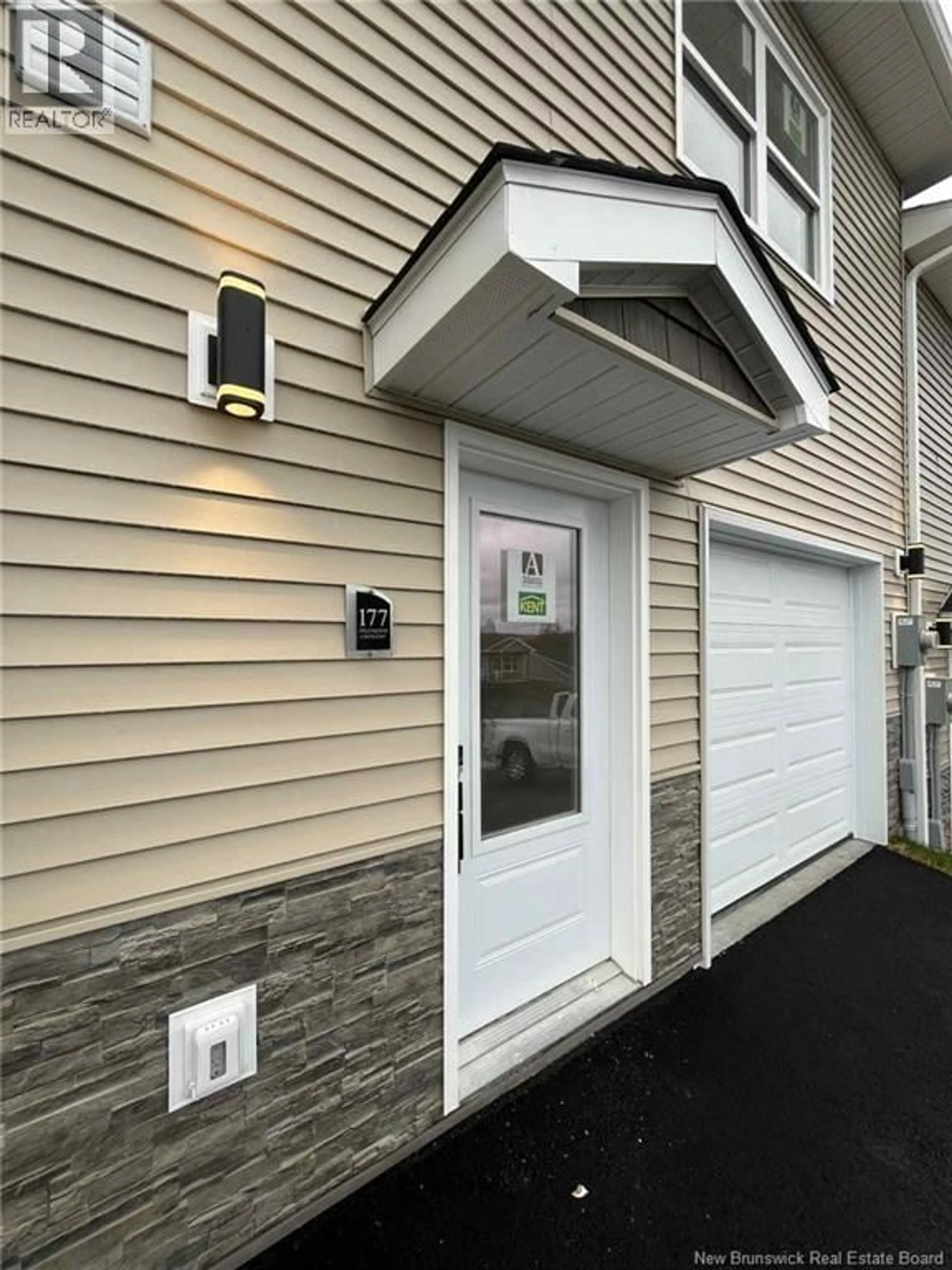 Home with vinyl exterior material, street for 177 ARLINGTON CRESCENT, Saint John New Brunswick E2K0G4