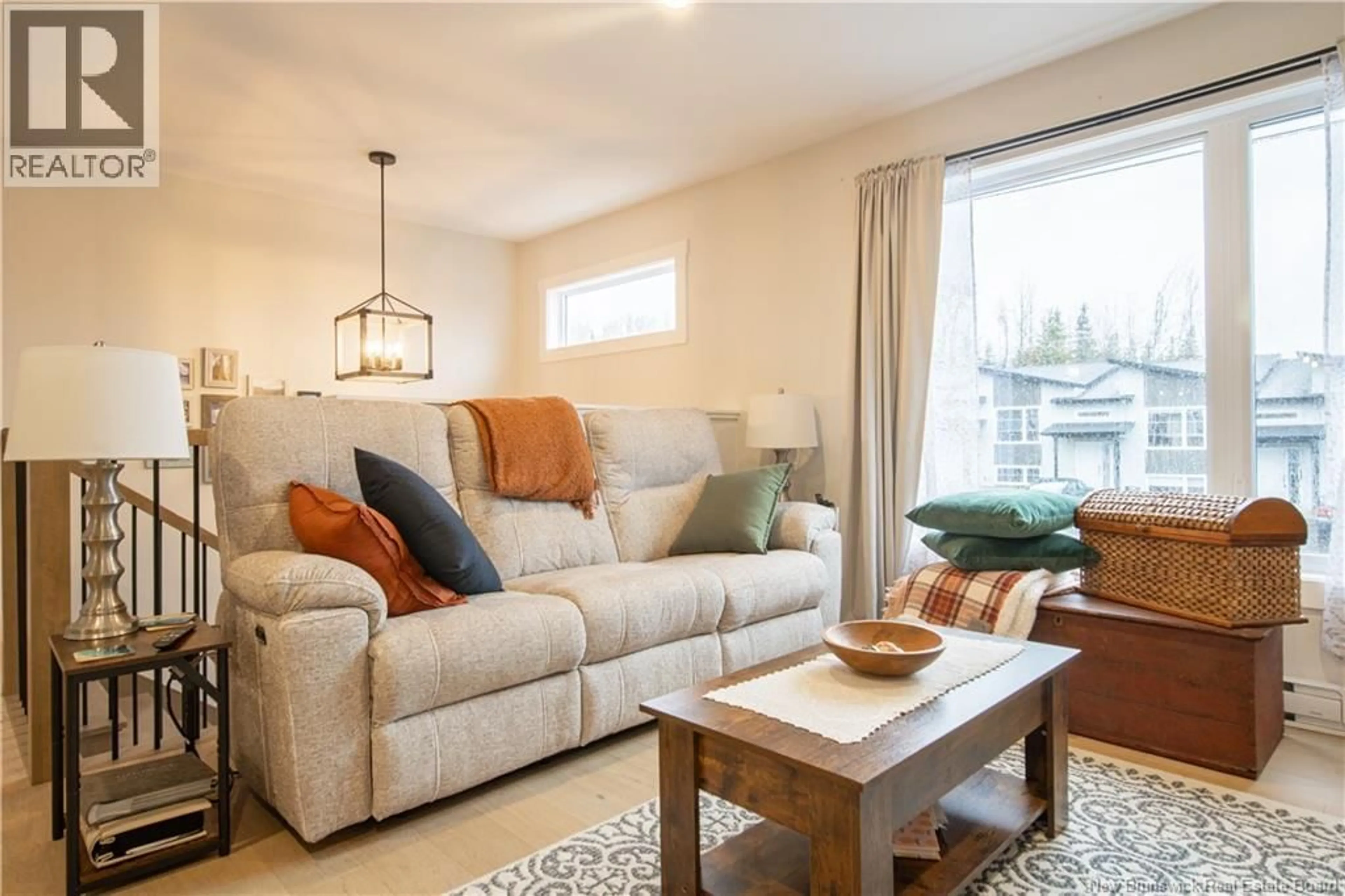 Living room with furniture, unknown for 128 DONAT CRESCENT, Dieppe New Brunswick E1A9L4