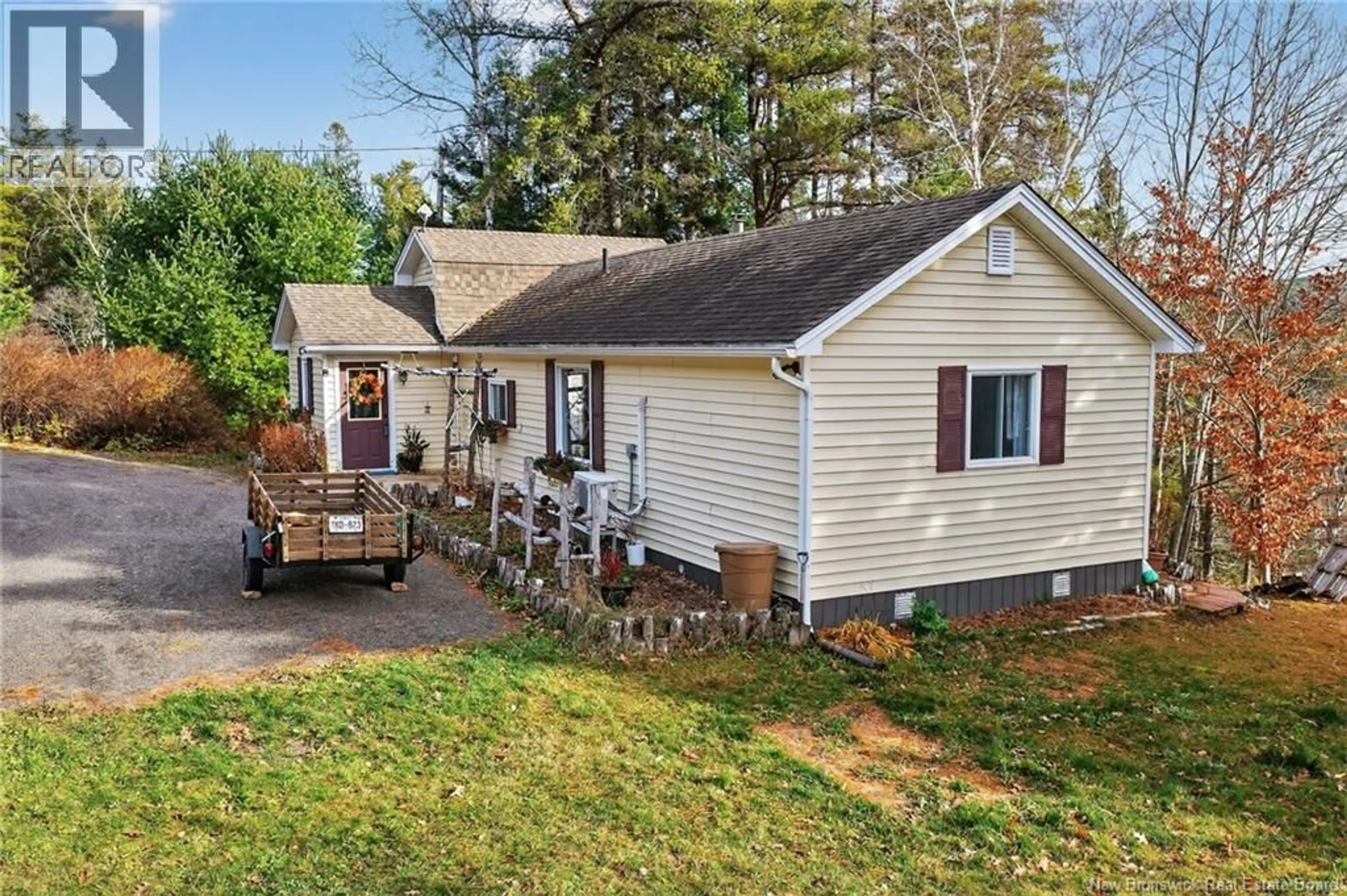 Home with vinyl exterior material, street for 1012 PORTAGE VALE ROAD, Portage Vale New Brunswick E4Z3E4