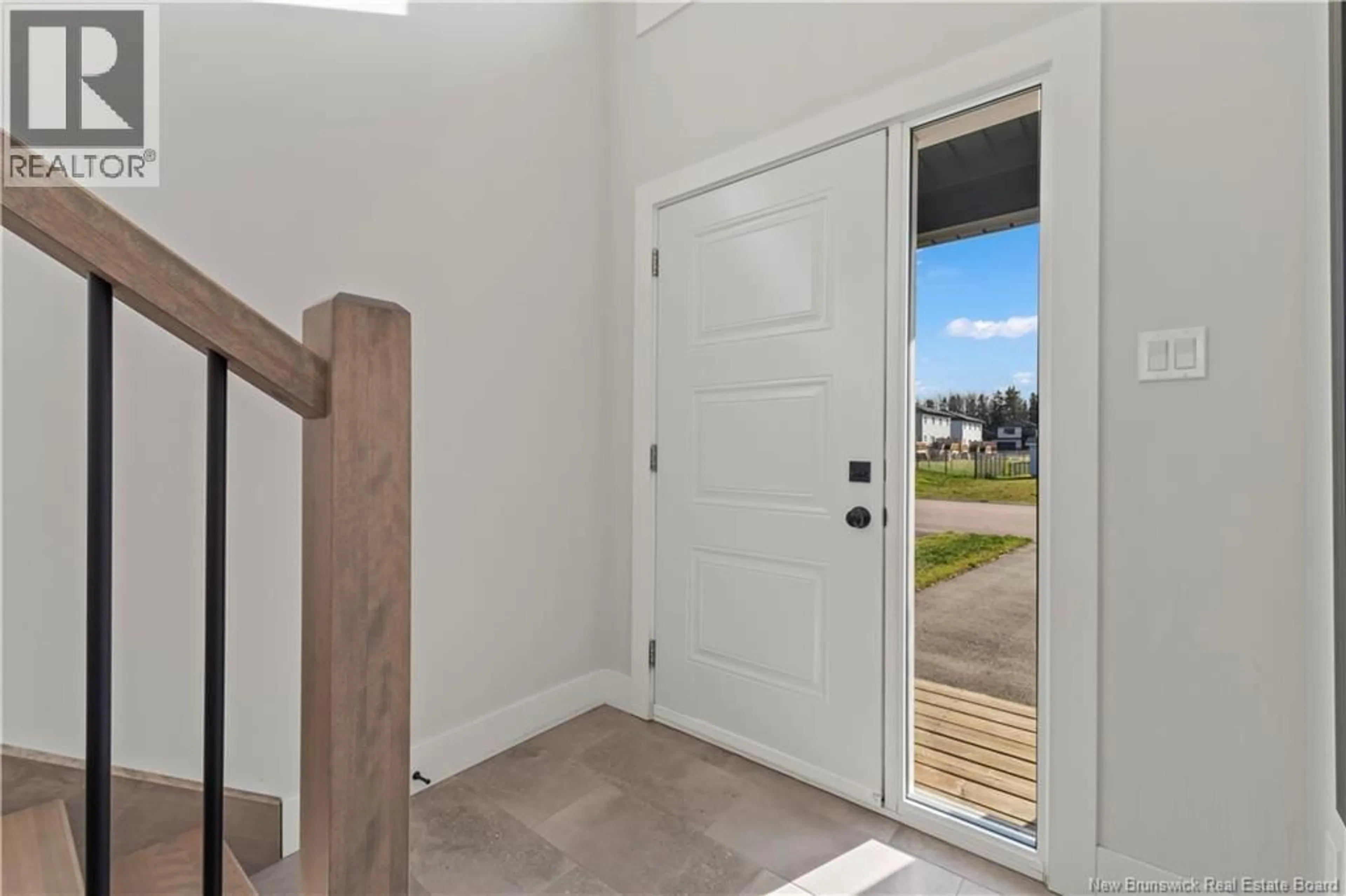 Indoor entryway for 56 DELTA STREET, Dieppe New Brunswick E1K0A4