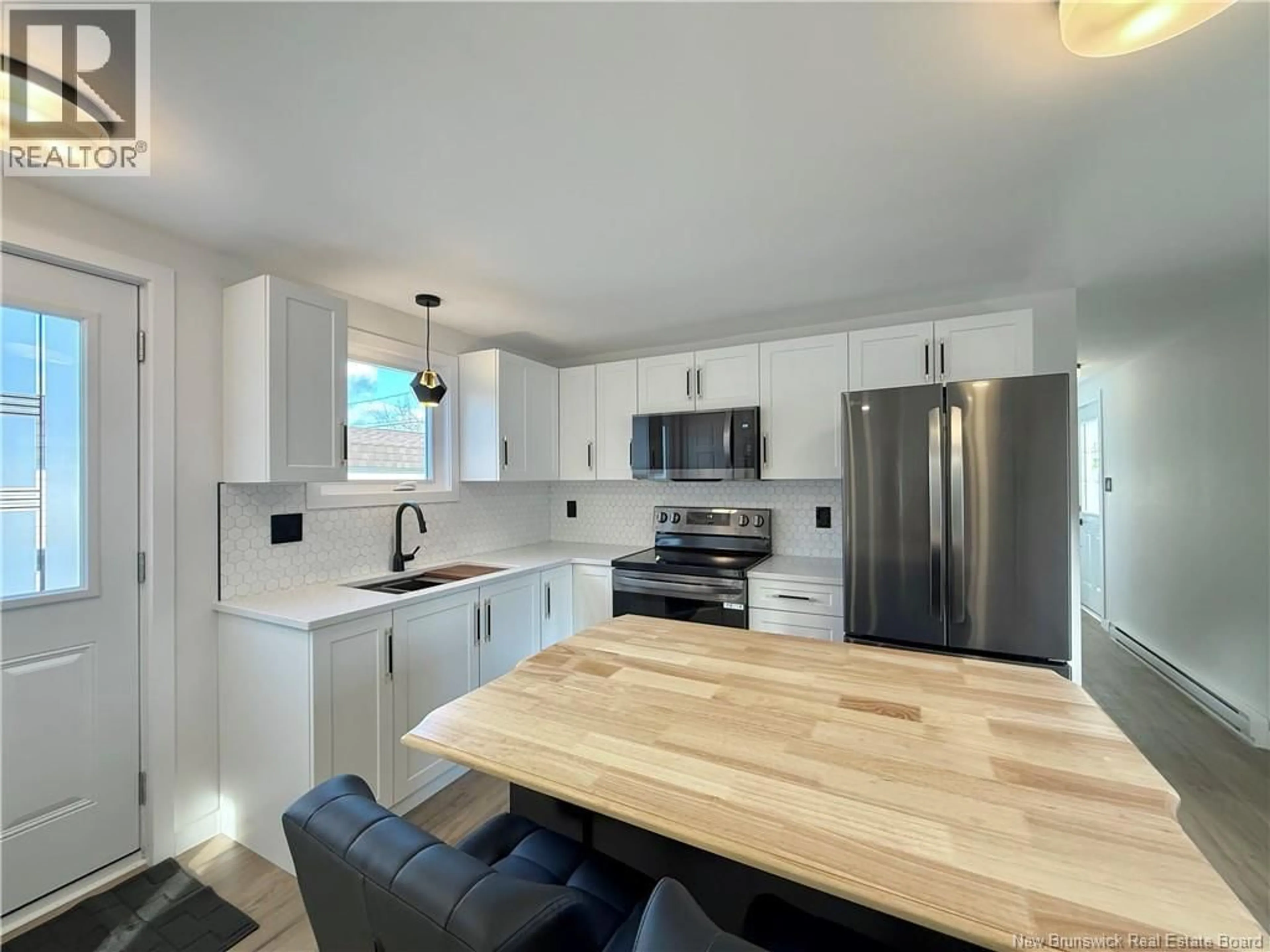 Open concept kitchen, unknown for 21 ROCKET AVENUE, Moncton New Brunswick E1E2J2