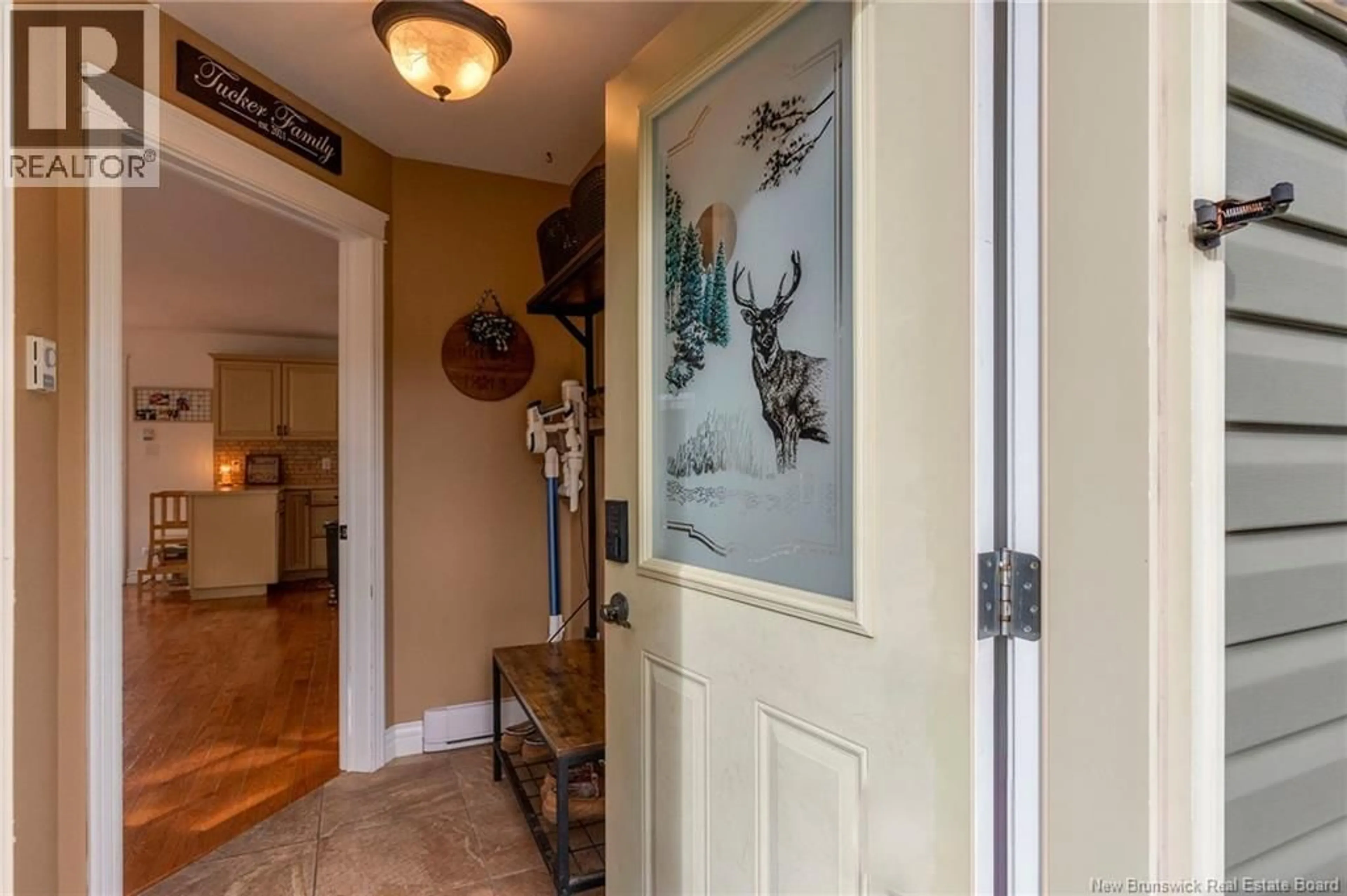 Indoor entryway for 1633 ROUTE 111, Bains Corner New Brunswick E5R1R4