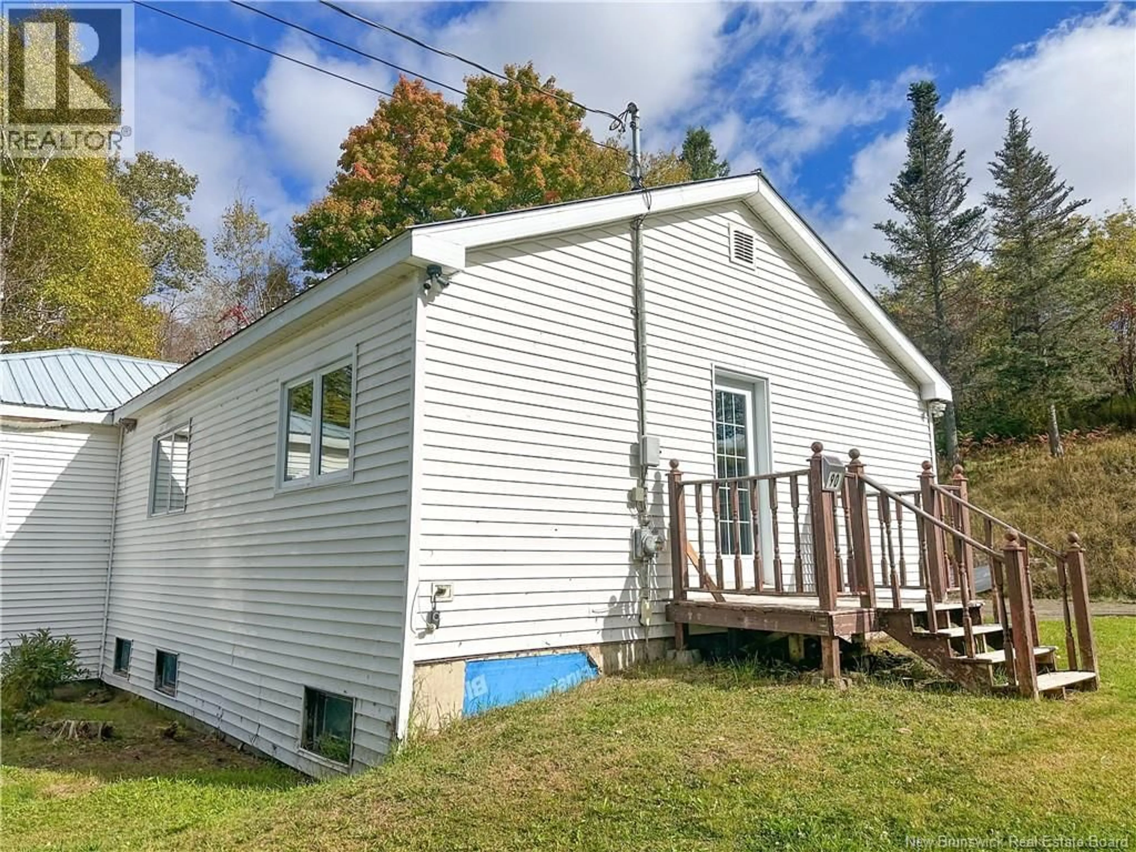 Home with vinyl exterior material, unknown for 90 PARKER ROAD, Northampton New Brunswick E7N1A9