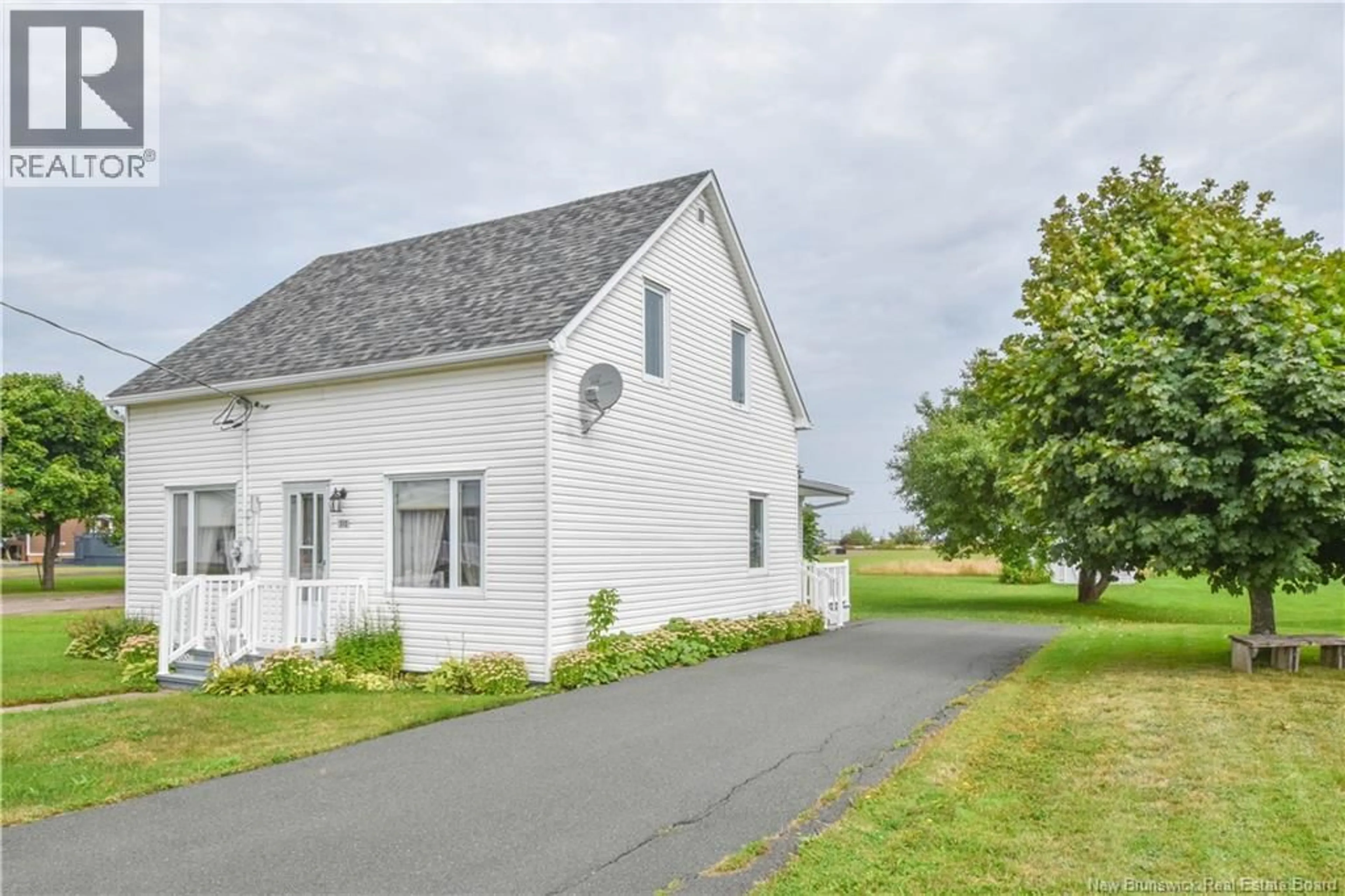 Unknown for 310 JD GAUTHIER BOULEVARD, Shippagan New Brunswick E8S1R4