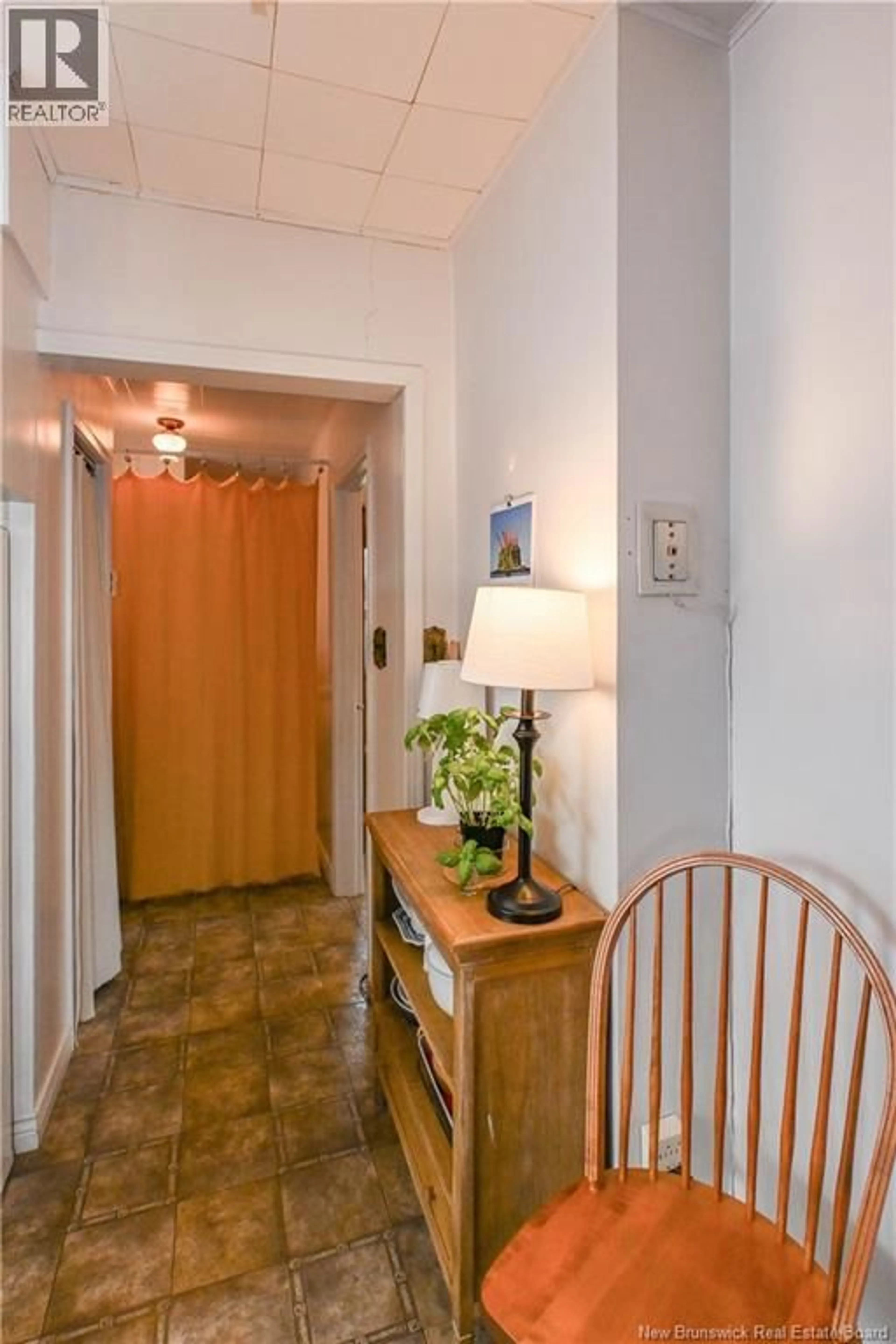 Indoor entryway for 310 JD GAUTHIER BOULEVARD, Shippagan New Brunswick E8S1R4