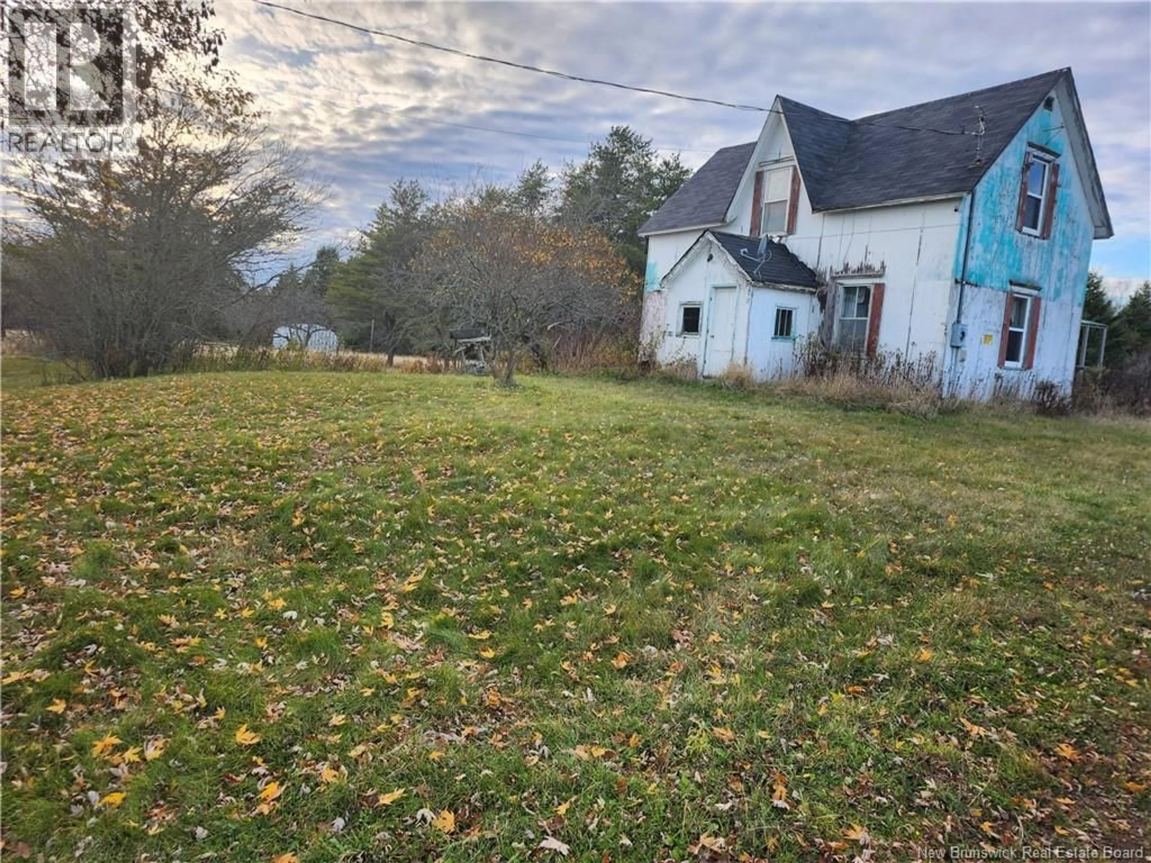 A pic from outside/outdoor area/front of a property/back of a property/a pic from drone, street for 4351 ROUTE 106, Petitcodiac New Brunswick E4Z3K2