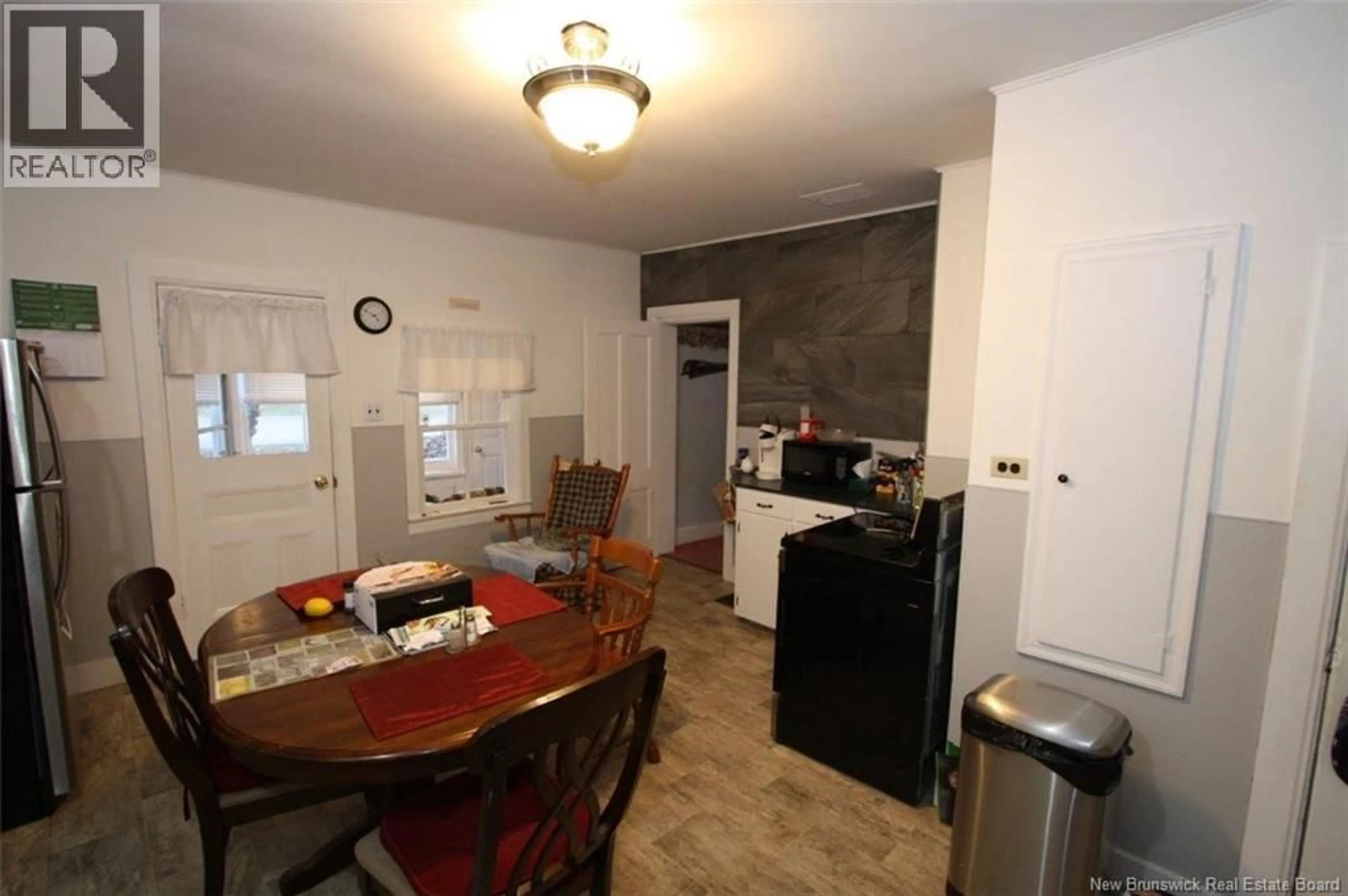 Standard kitchen, unknown for 149 SOUTH ROAD, Doaktown New Brunswick E9C1H5