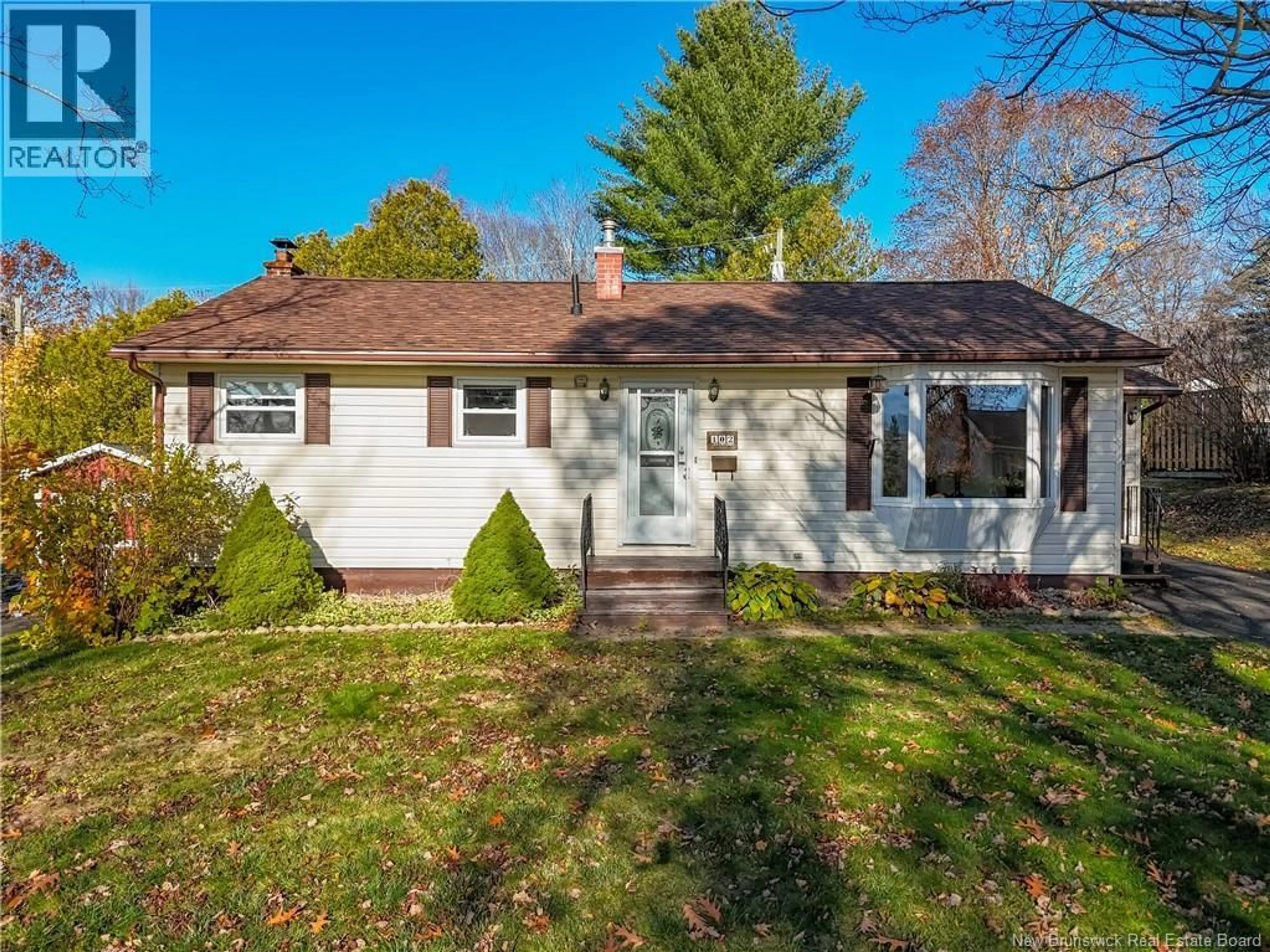 Home with vinyl exterior material, street for 102 WINTER STREET, Fredericton New Brunswick E3A1X5