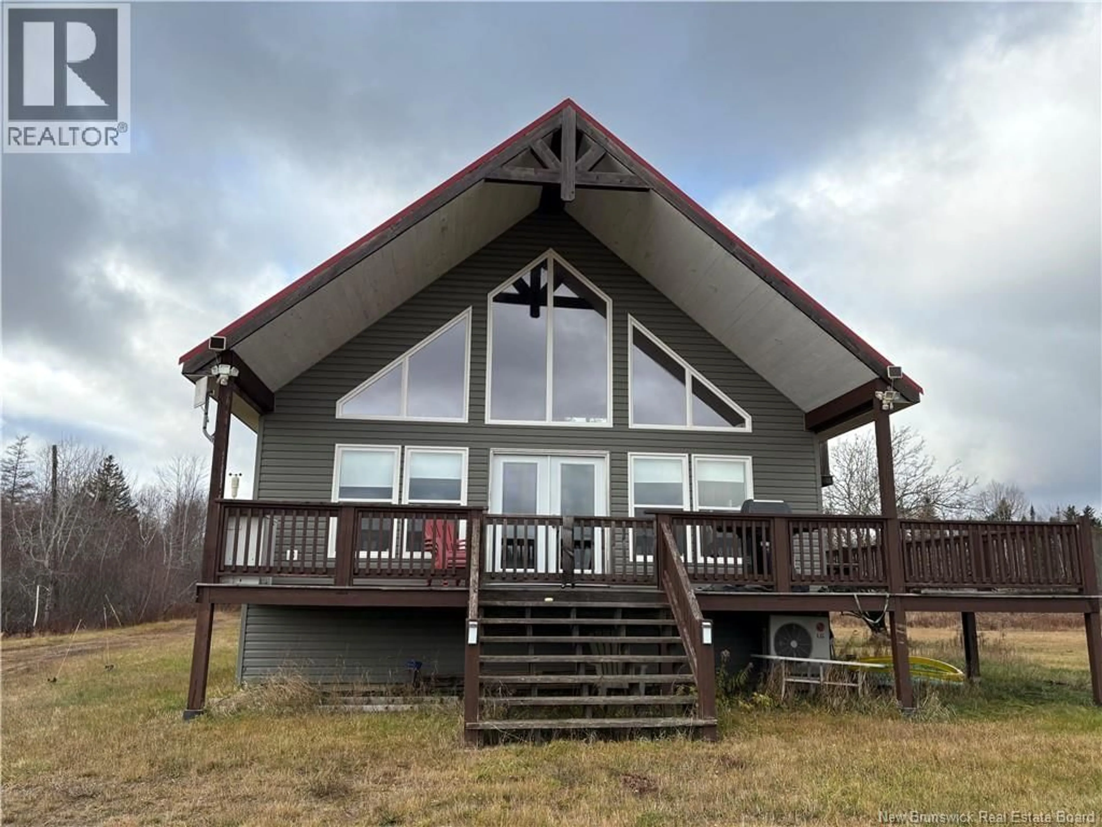 Home with vinyl exterior material, building for 177 MANOR RD, St George New Brunswick E5C1M1