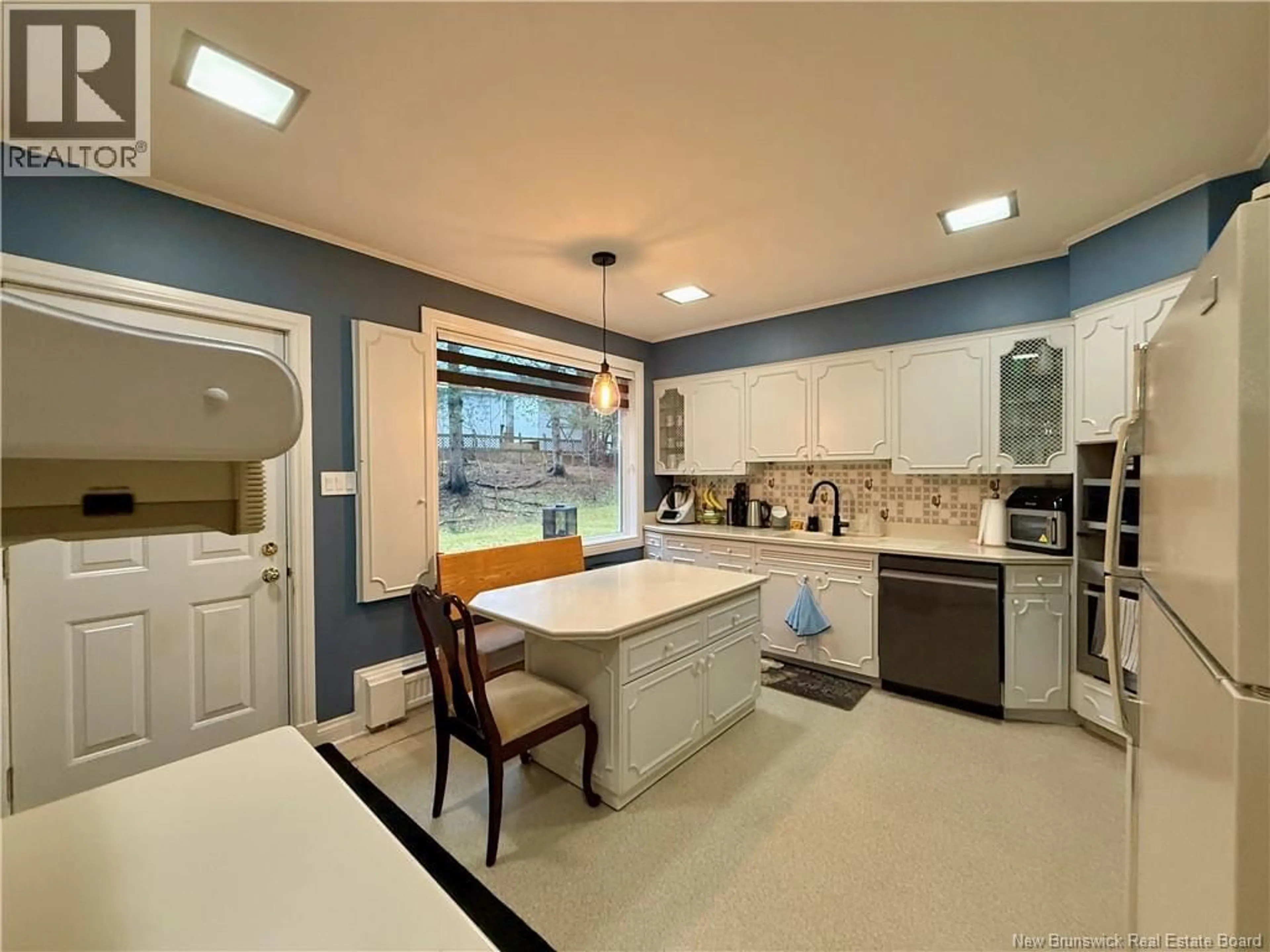 Unknown for 28 LAWSON STREET, Edmundston New Brunswick E3V1Z4