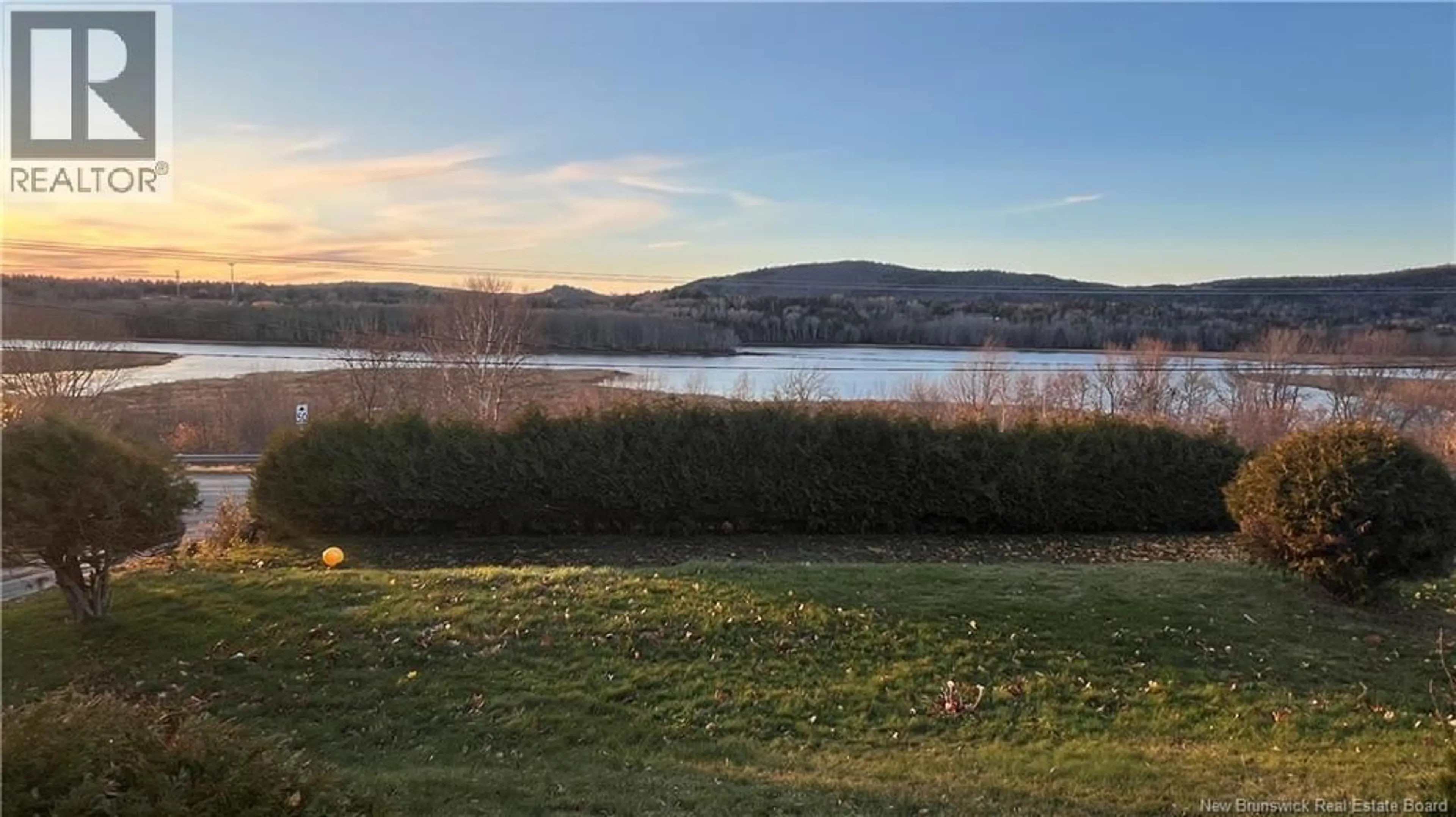 A pic from outside/outdoor area/front of a property/back of a property/a pic from drone, water/lake/river/ocean view for 312 CENTENNIAL DRIVE, Hampton New Brunswick E5N7L9